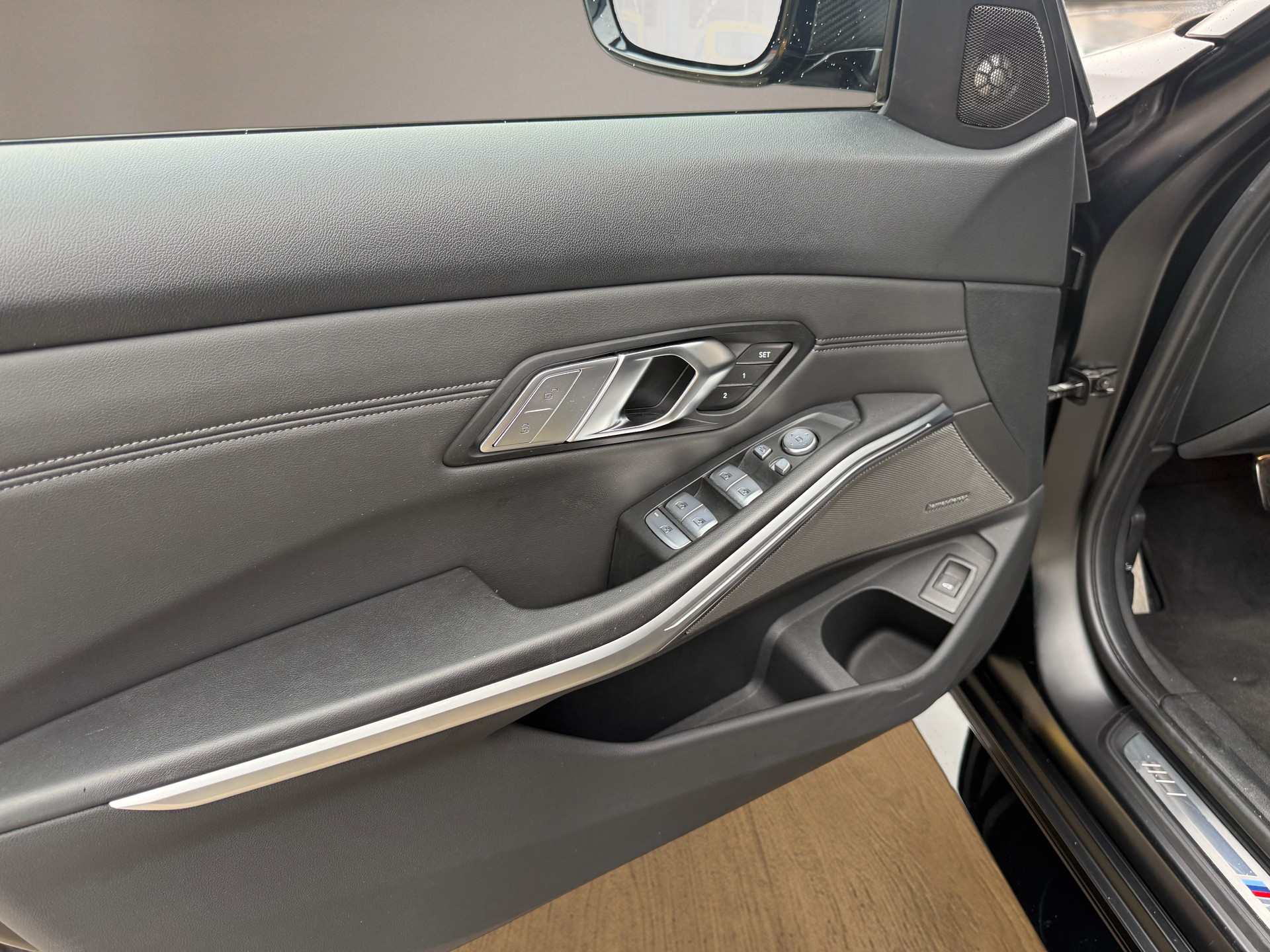 BMW M3 Touring xDrive Competition M-image-16