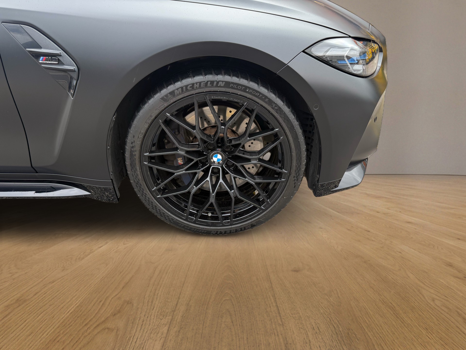 BMW M3 Touring xDrive Competition M-image-9