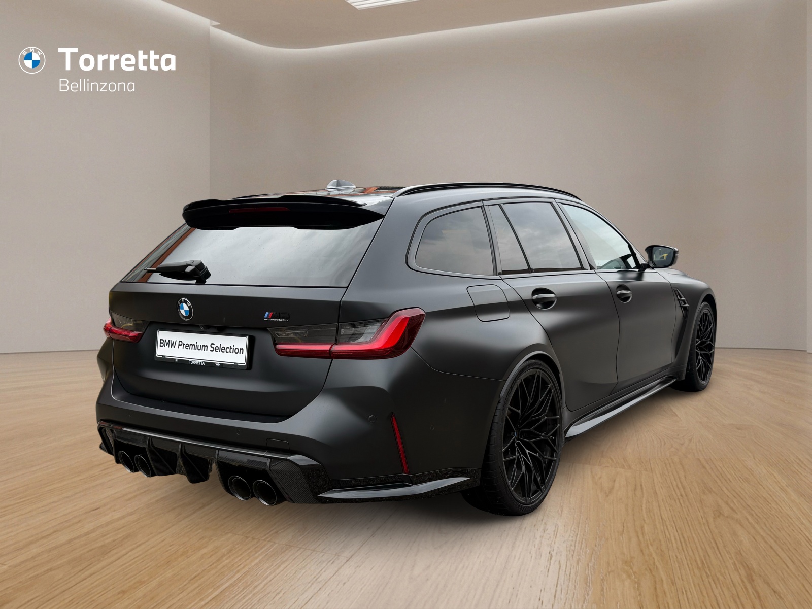 BMW M3 Touring xDrive Competition M-image-4