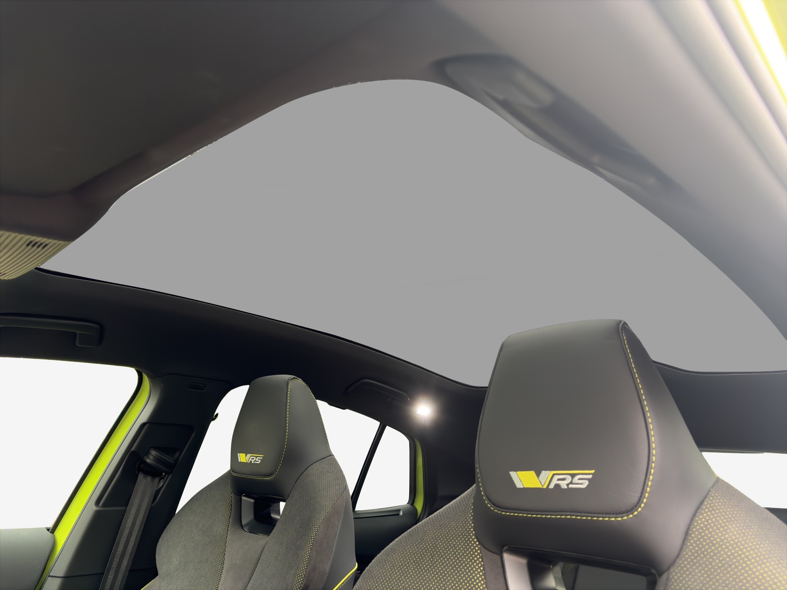 SKODA Enyaq Coupé RS iV 80 4x4-image-13