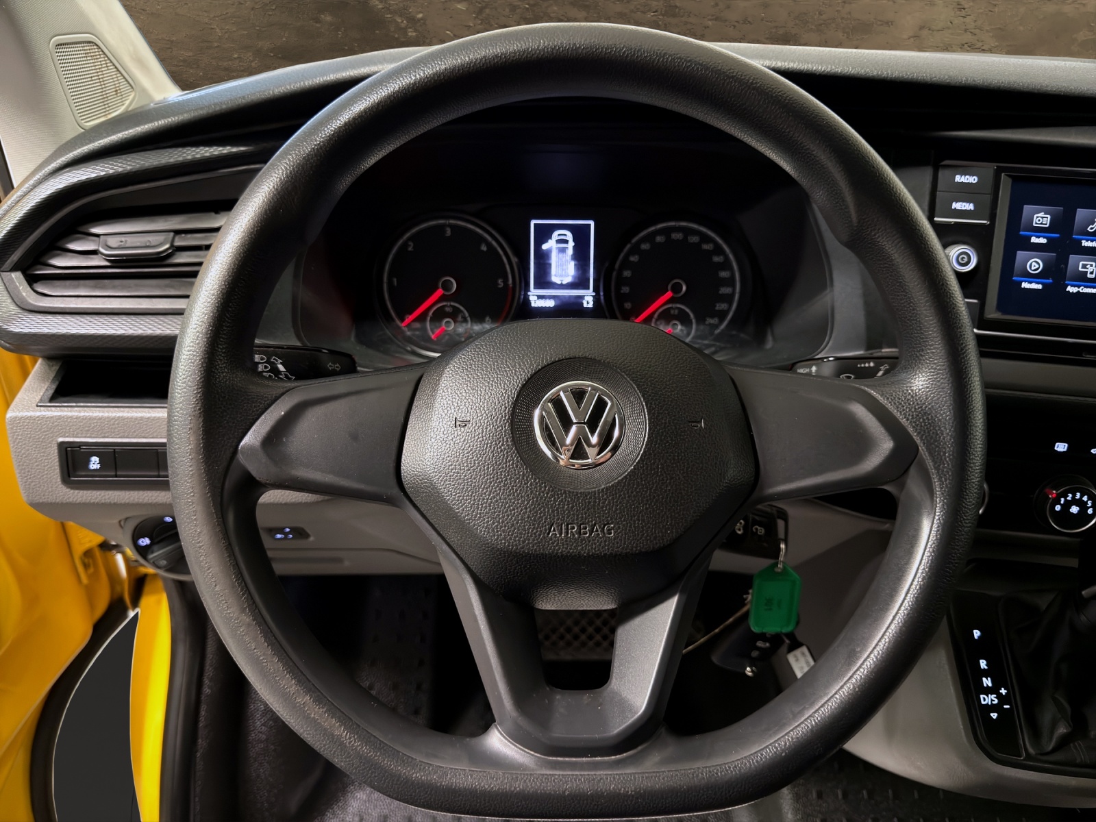 VW VW T6.1 2.0 TDI DSG Transporter-image-14