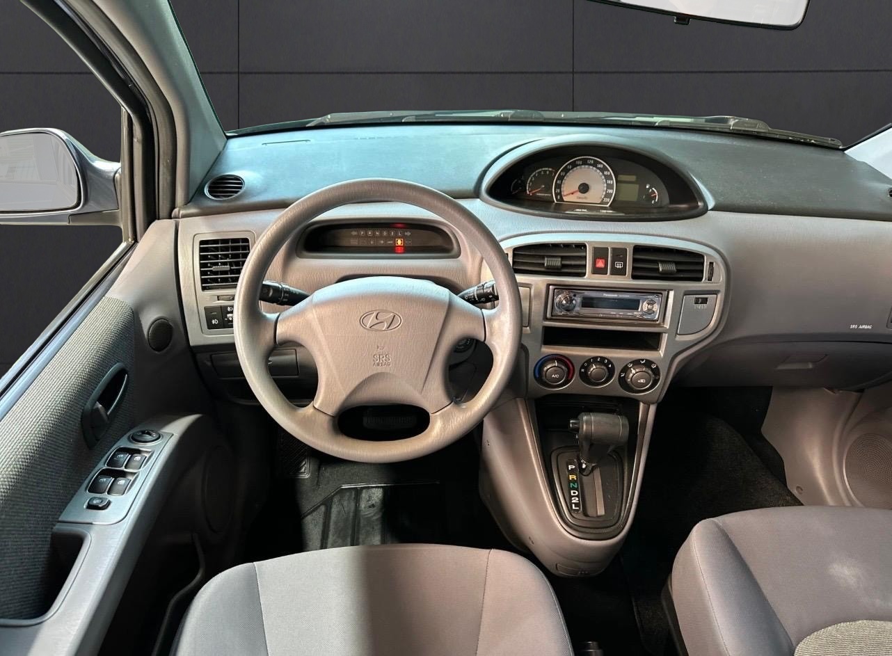 HYUNDAI Matrix 1.8i 16V GLS Automat-image-11