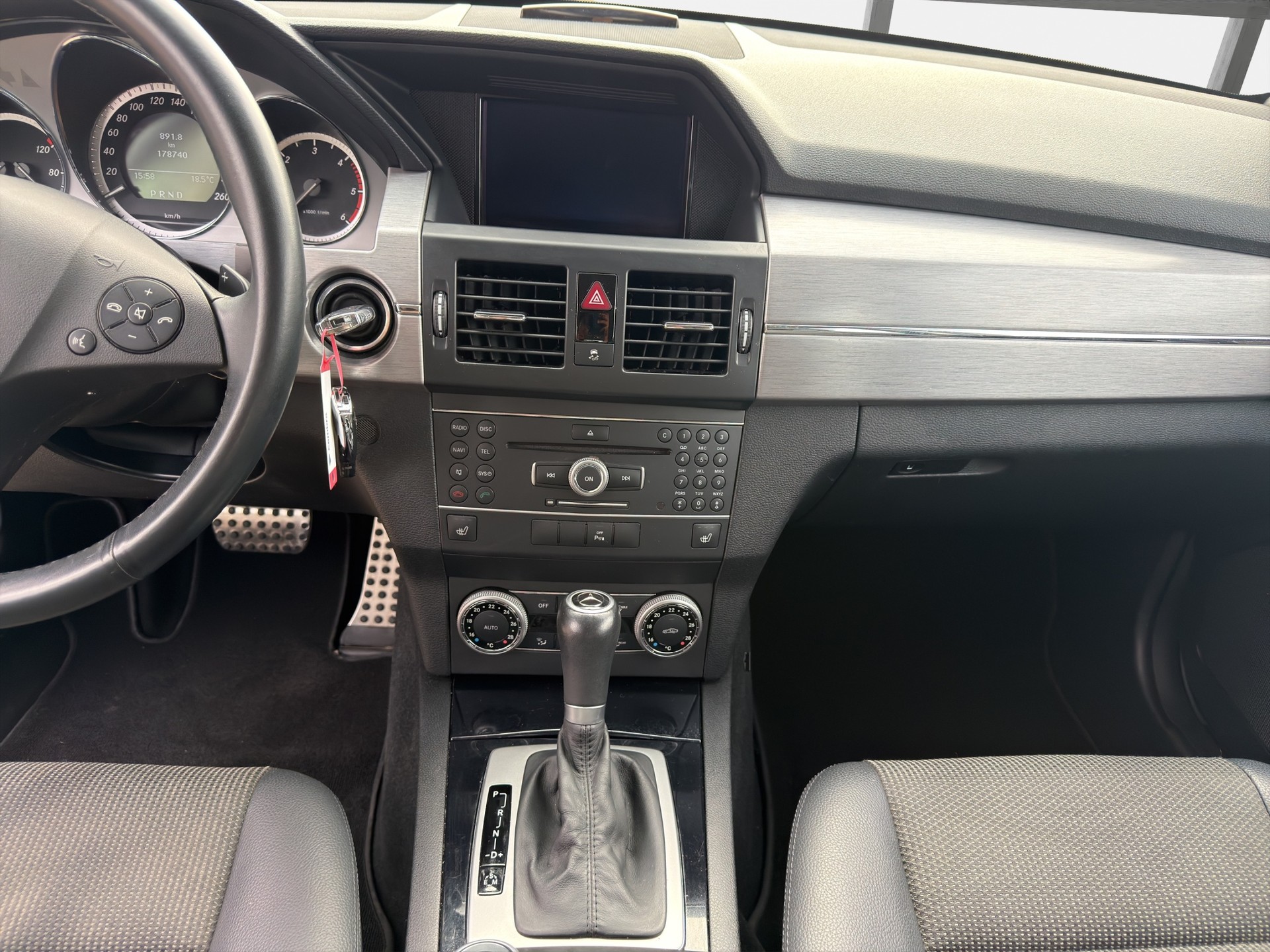 MERCEDES-BENZ GLK 250 CDI BlueEfficiency 4Matic 7G-Tronic-image-14