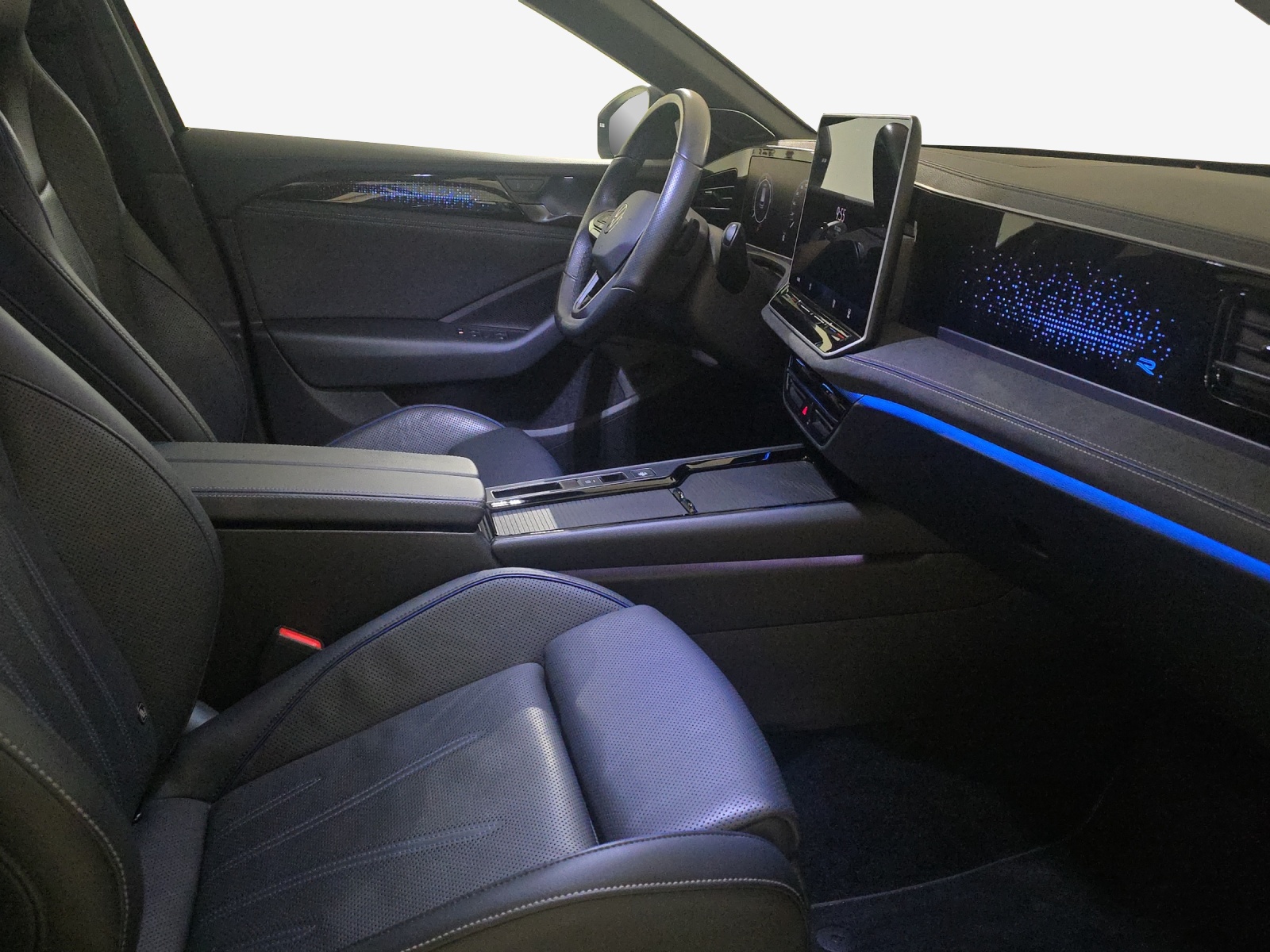 VW Passat Variant 2.0 TDI evo R-Line DSG-image-14