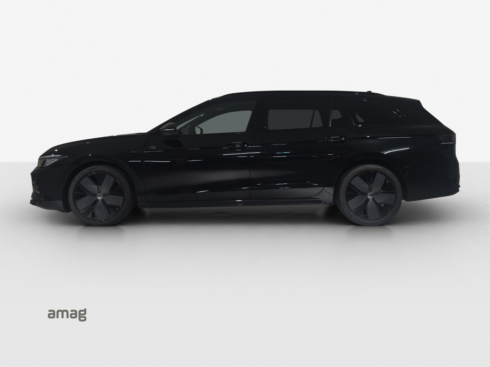 VW Passat Variant 2.0 TDI evo R-Line DSG-image-1