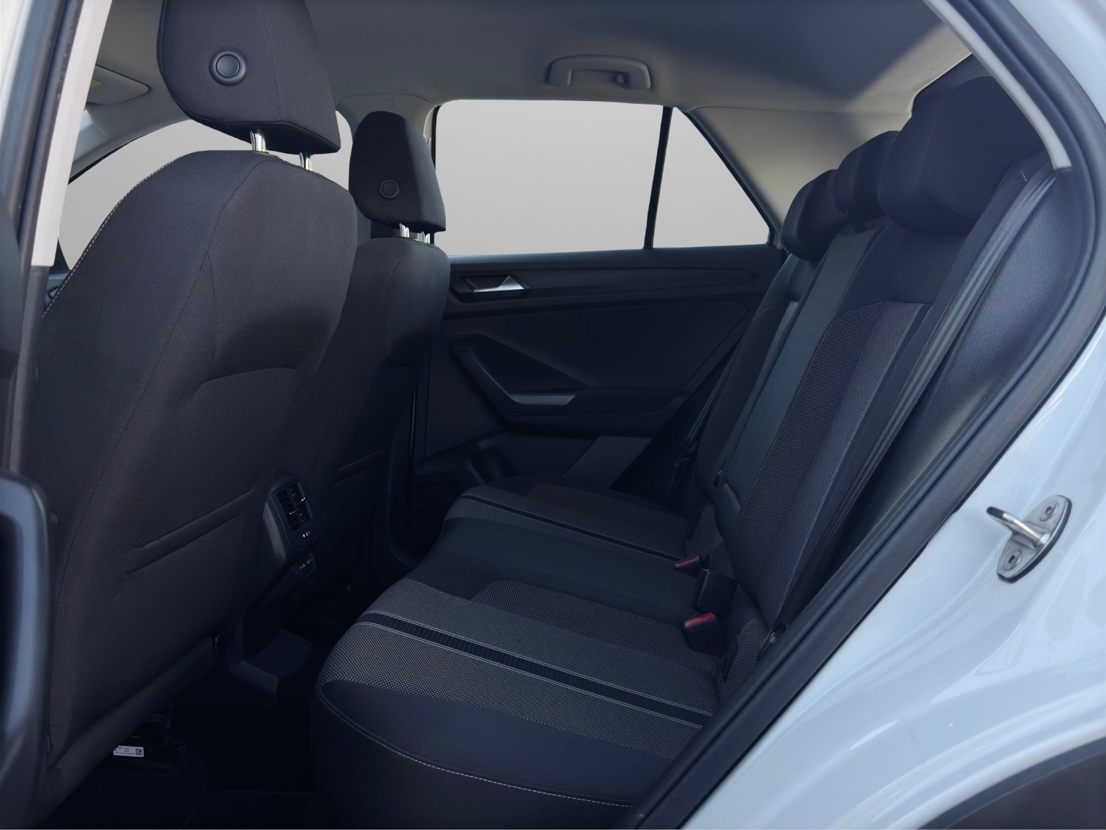 VW T-Roc 2.0 TDI SCR Advance DSG 4Motion *Apple CarPlay/Android Auto*Tempomat ACC*DAB+ uvm.*-image-10