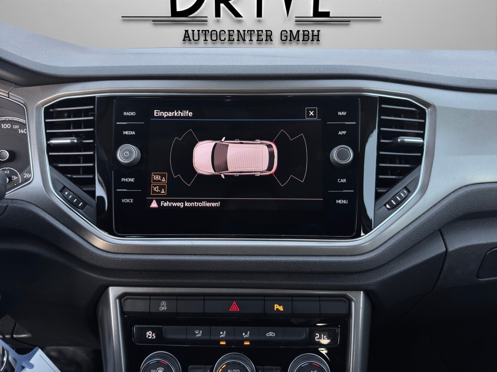 VW T-Roc 2.0 TDI SCR Advance DSG 4Motion *Apple CarPlay/Android Auto*Tempomat ACC*DAB+ uvm.*-image-13