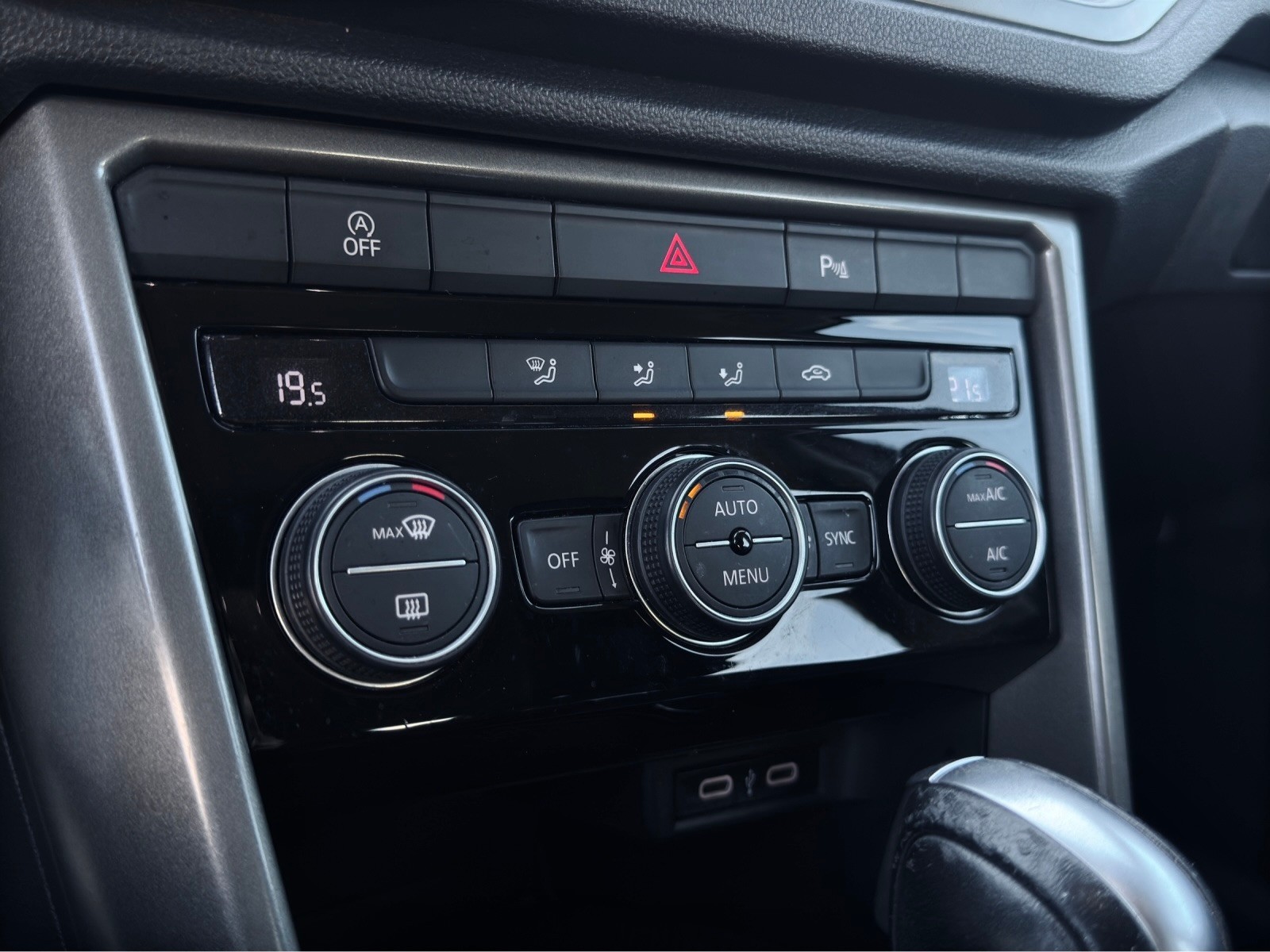 VW T-Roc 2.0 TDI SCR Advance DSG 4Motion *Apple CarPlay/Android Auto*Tempomat ACC*DAB+ uvm.*-image-20