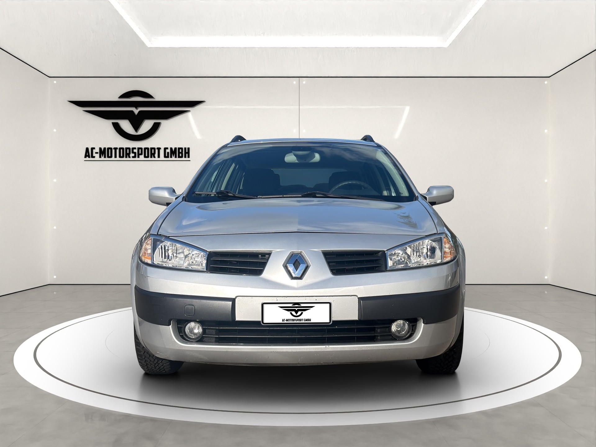 RENAULT Mégane Break 1.6 16V Expression-image-1