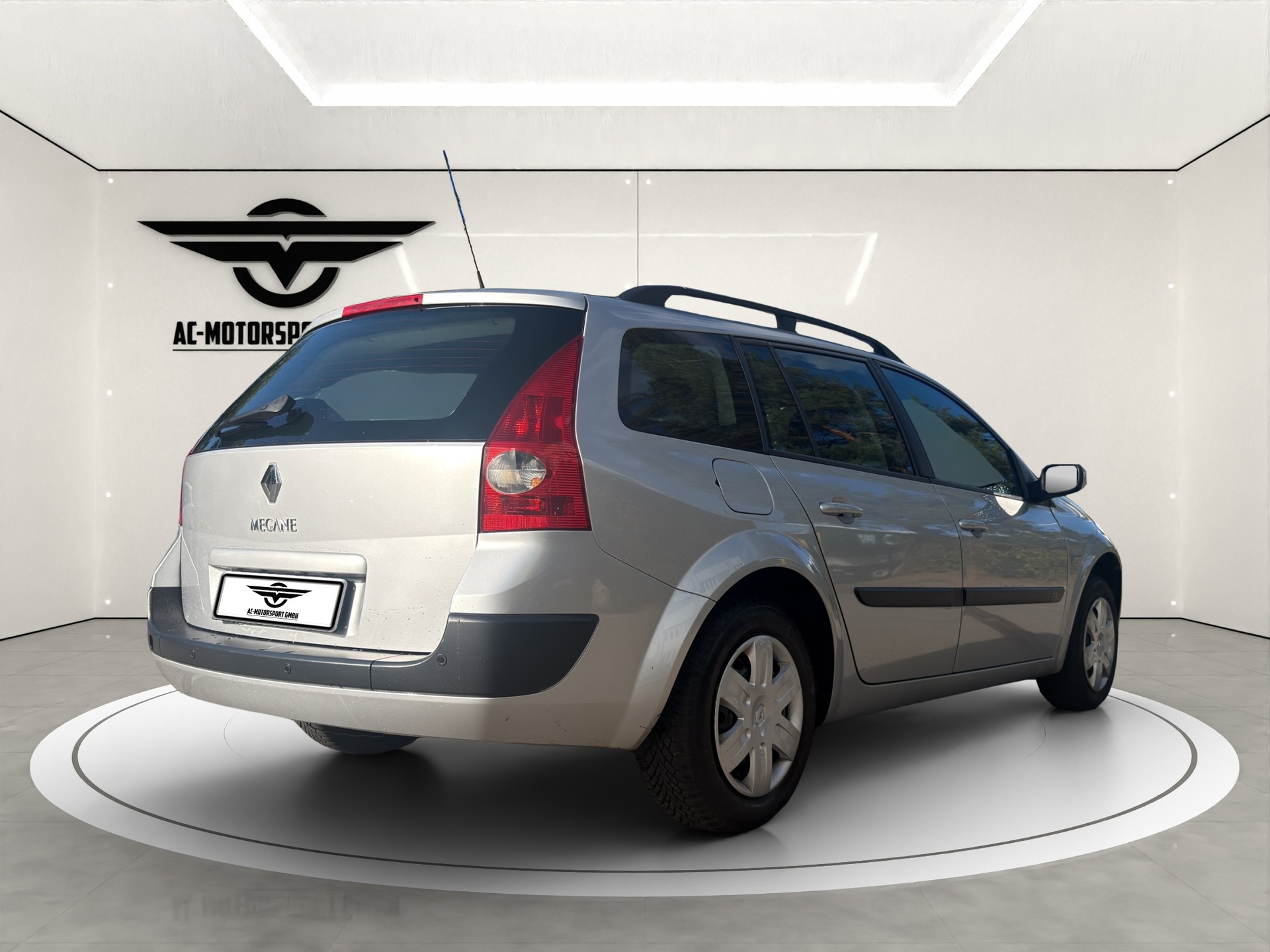 RENAULT Mégane Break 1.6 16V Expression-image-6