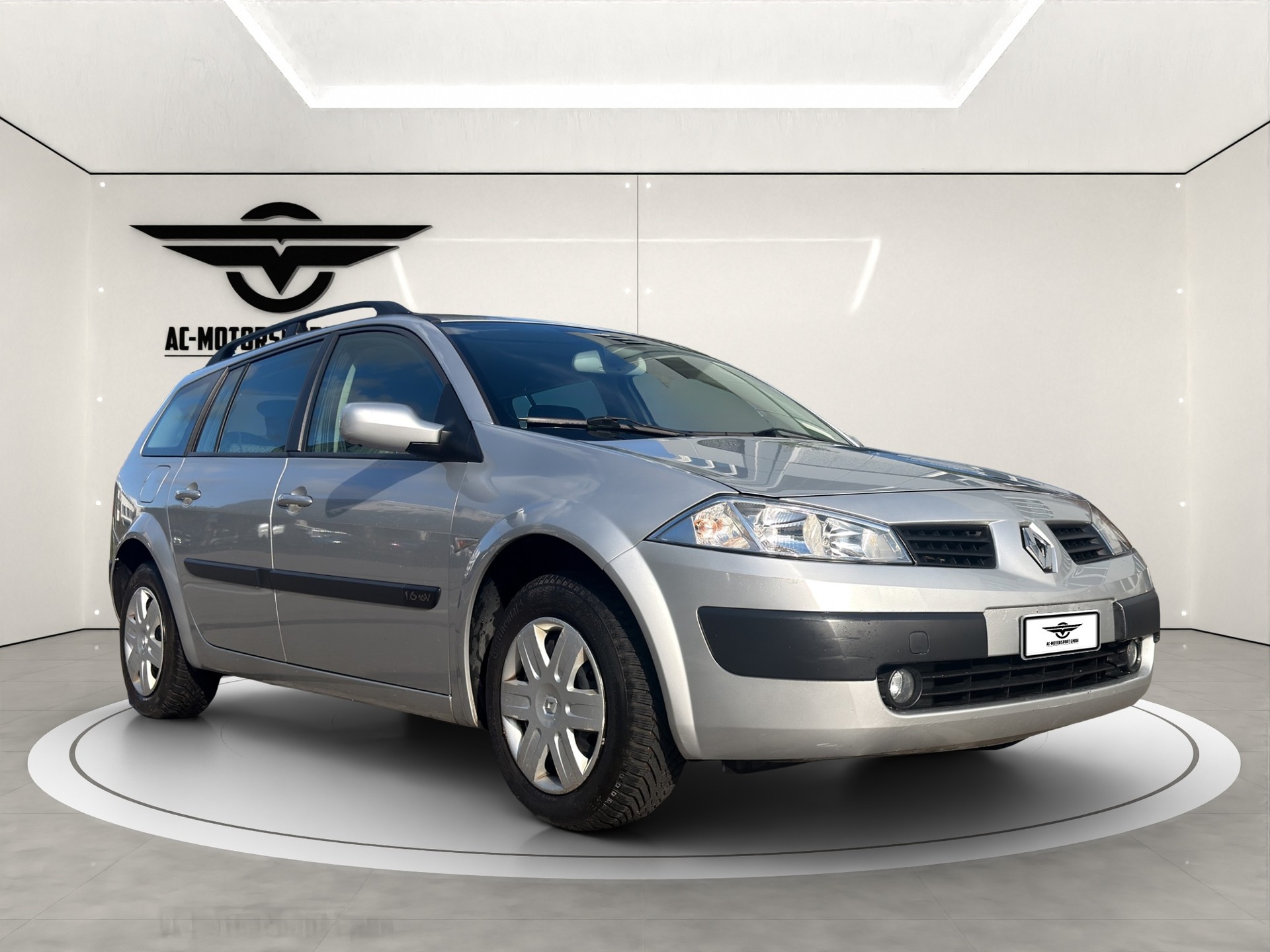 RENAULT Mégane Break 1.6 16V Expression-image-3
