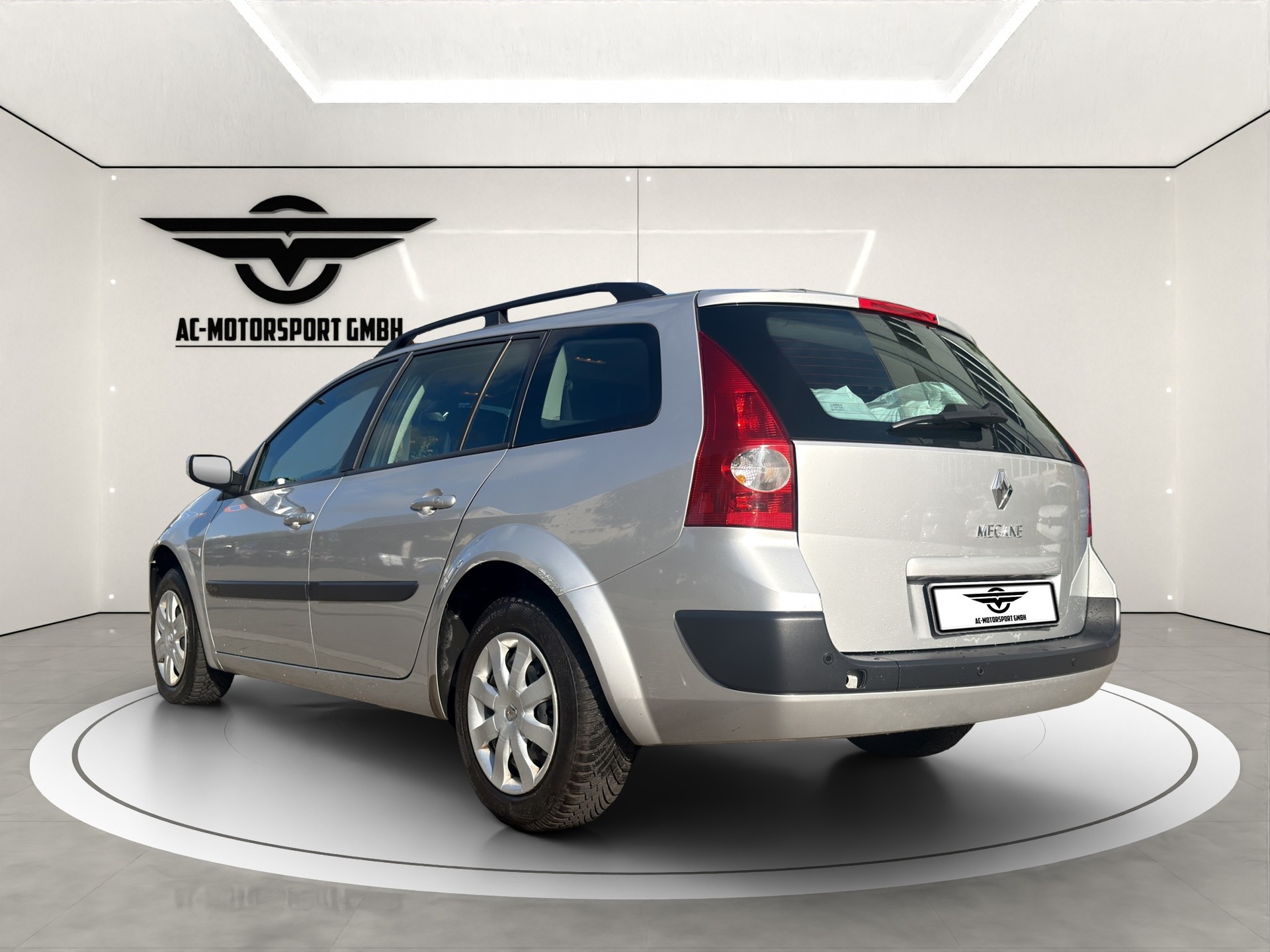 RENAULT Mégane Break 1.6 16V Expression-image-2
