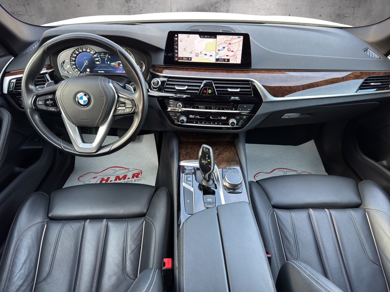 BMW 520d xDrive Sport Line Steptronic-image-9