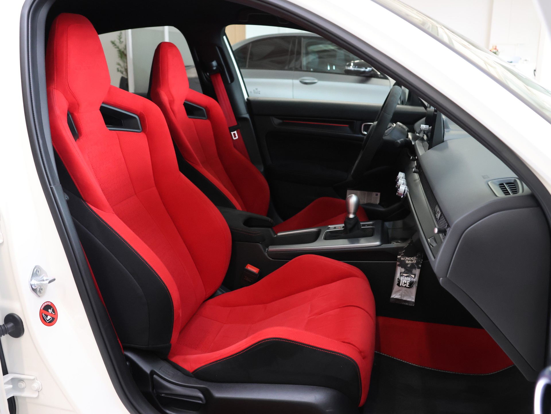 HONDA Civic 2.0 i-VTEC Type R *CHAMPIONSHIP-WEISS*WERKSGARANTIE 2028*-image-37