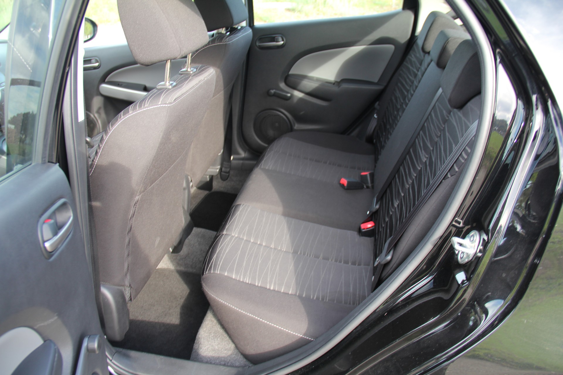 MAZDA 2 1.5i 16V City2 Automatic-image-10