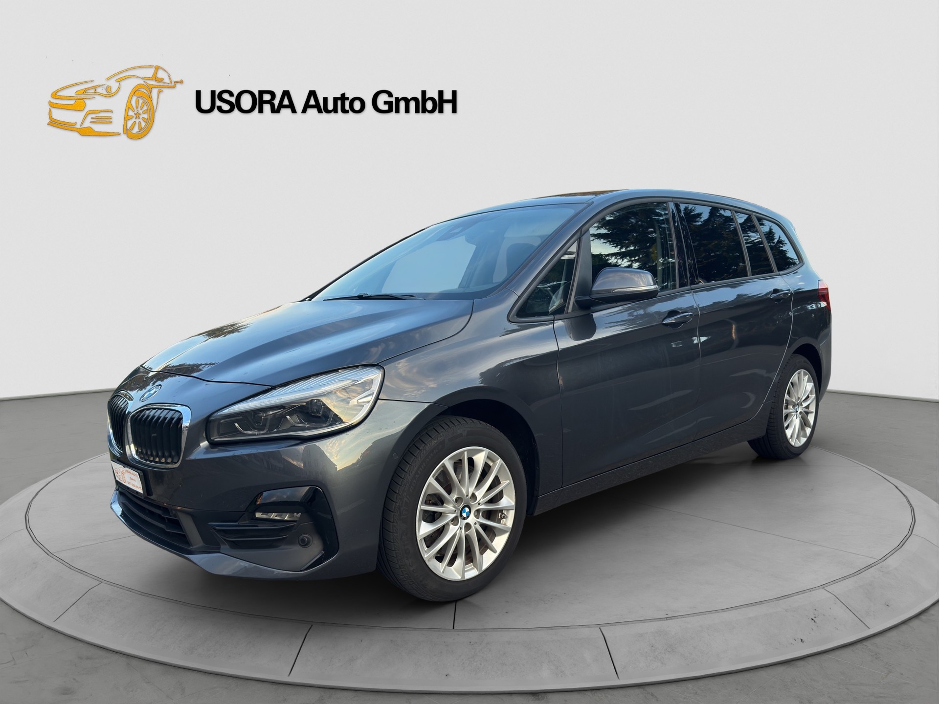 BMW 218 Gran Tourer-image-1