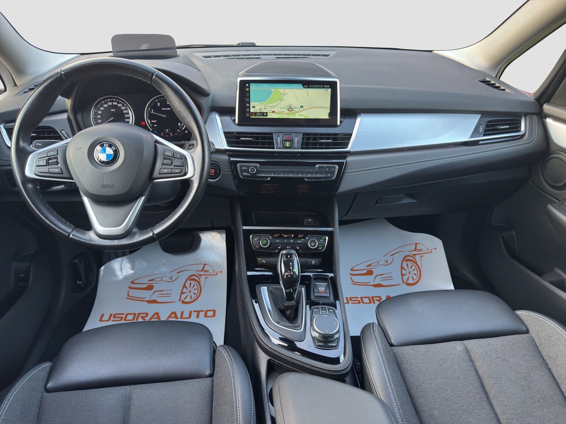 BMW 218 Gran Tourer-image-8