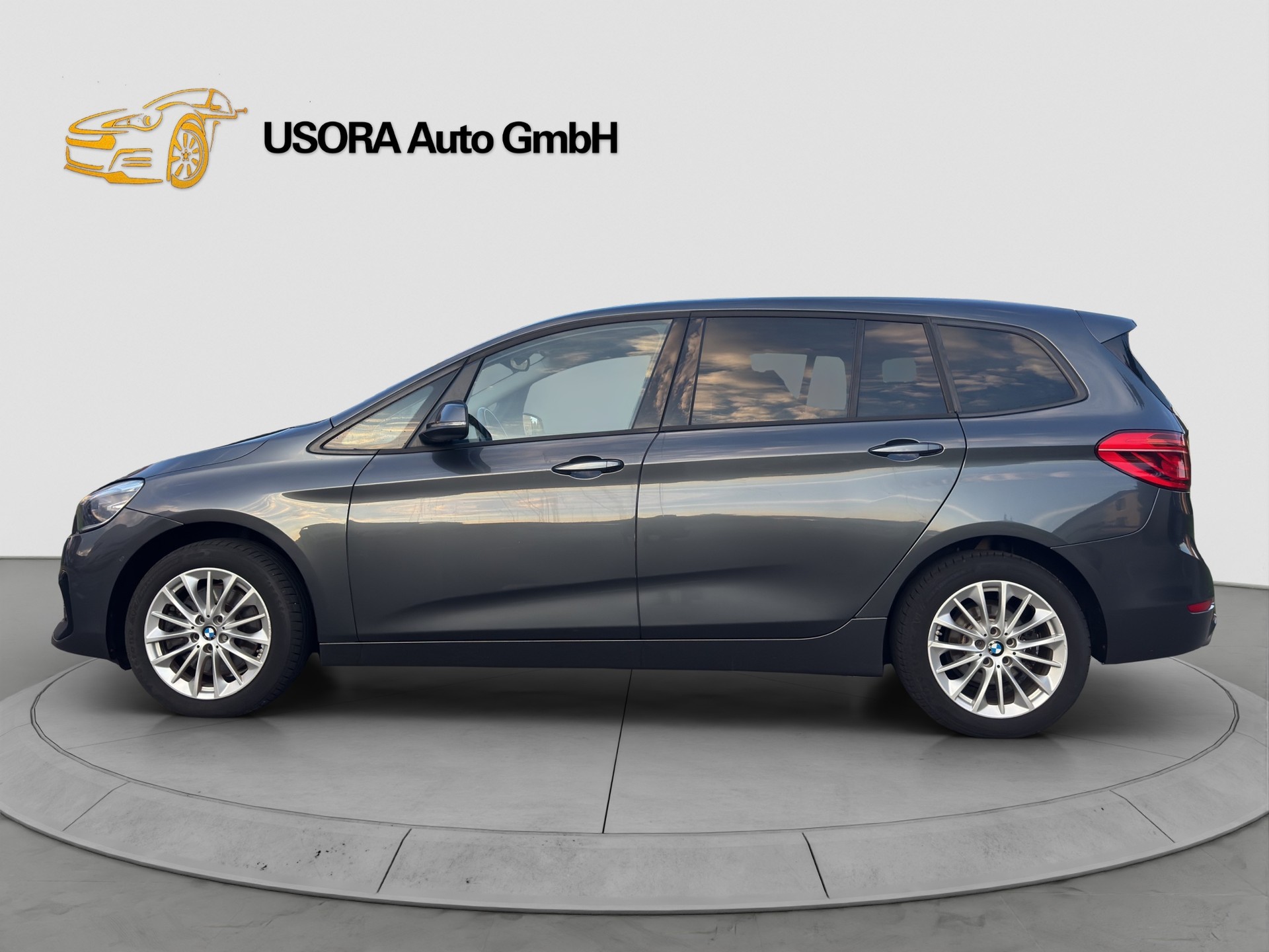 BMW 218 Gran Tourer-image-5