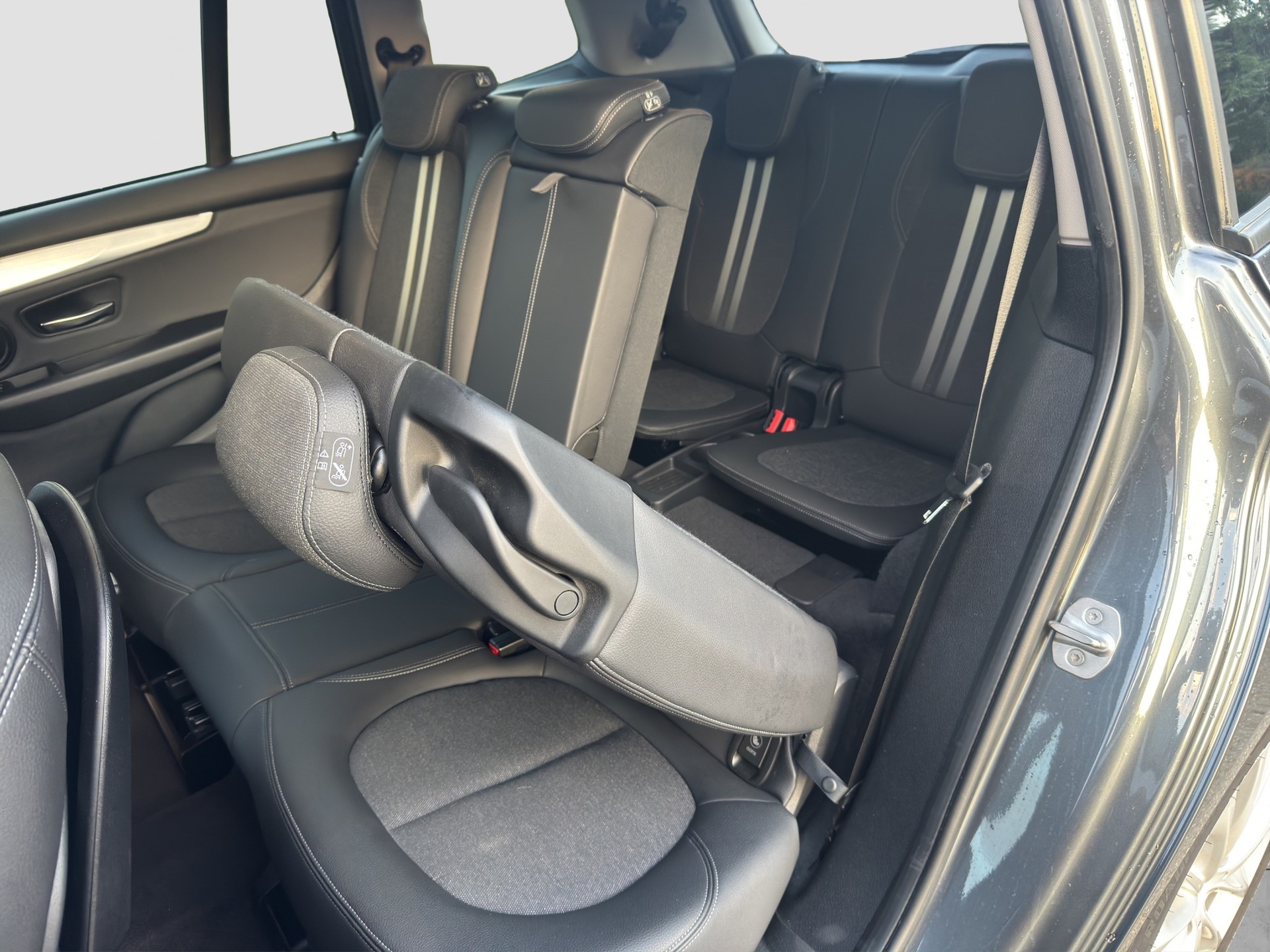 BMW 218 Gran Tourer-image-14
