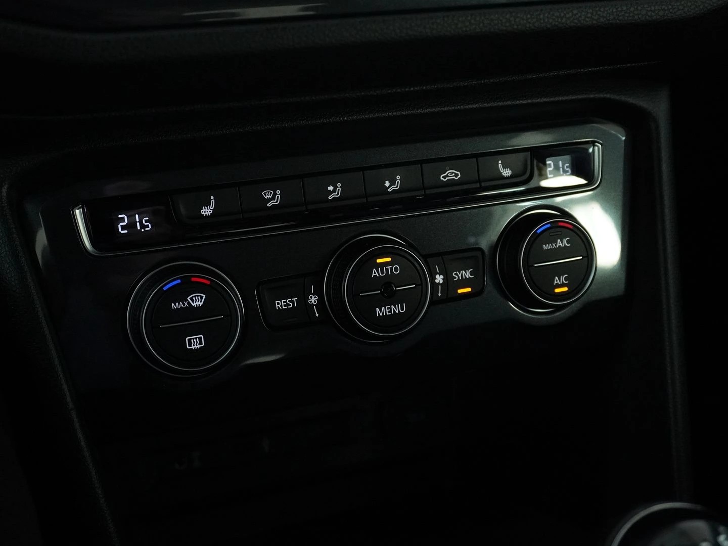VW Tiguan 1.4TSI Trendline-image-7