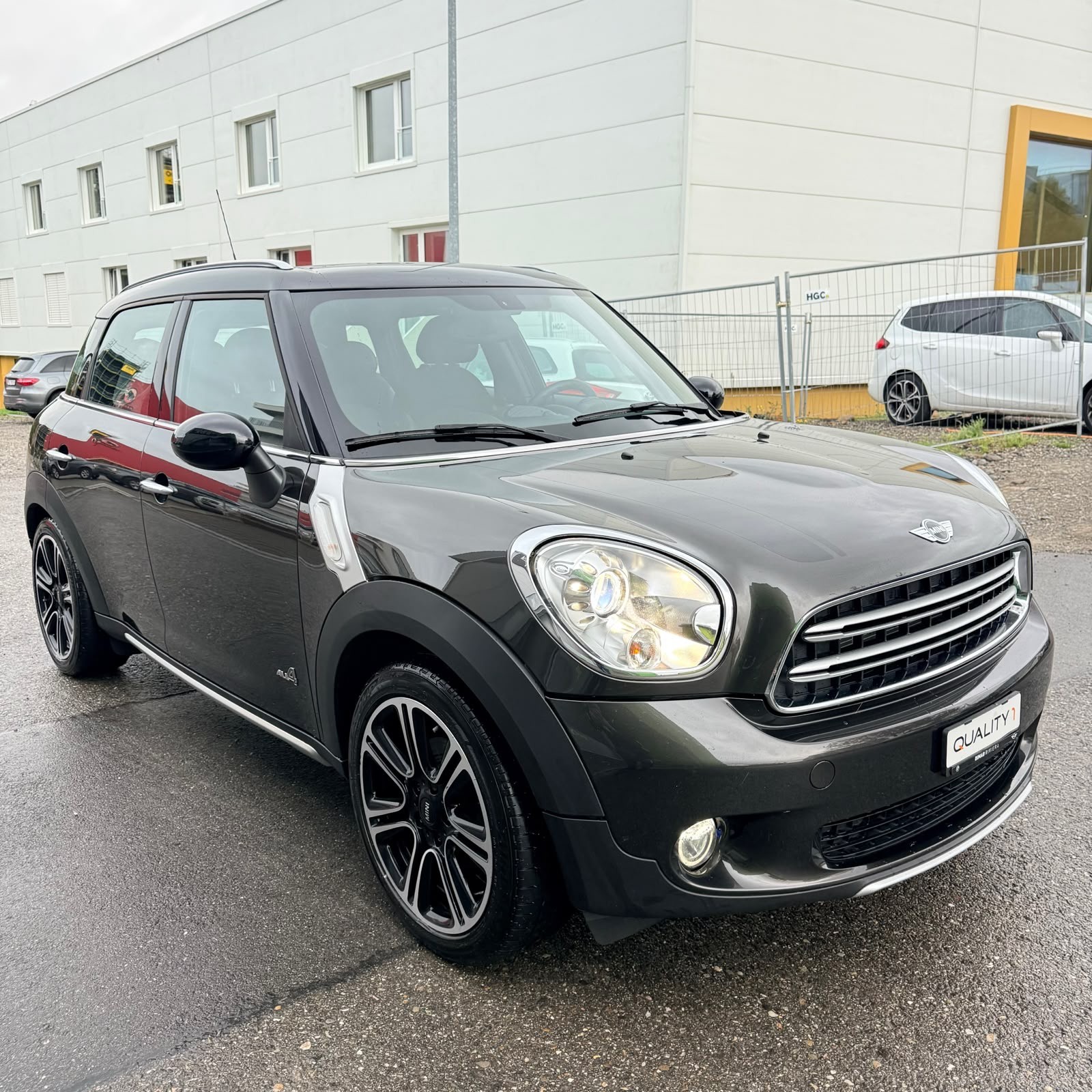 MINI Countryman Cooper D ALL4 Snowhill-image-2