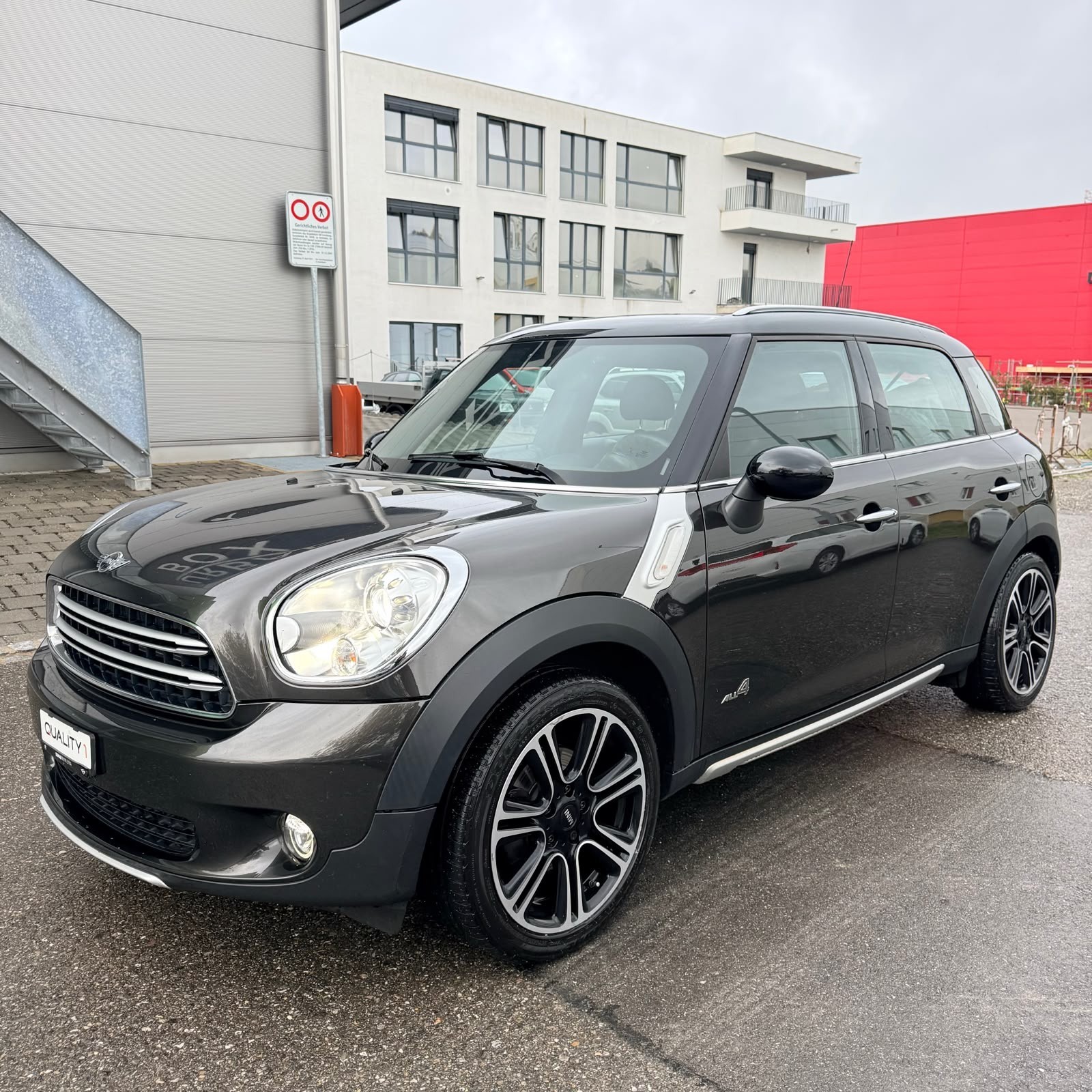 MINI Countryman Cooper D ALL4 Snowhill-image-1