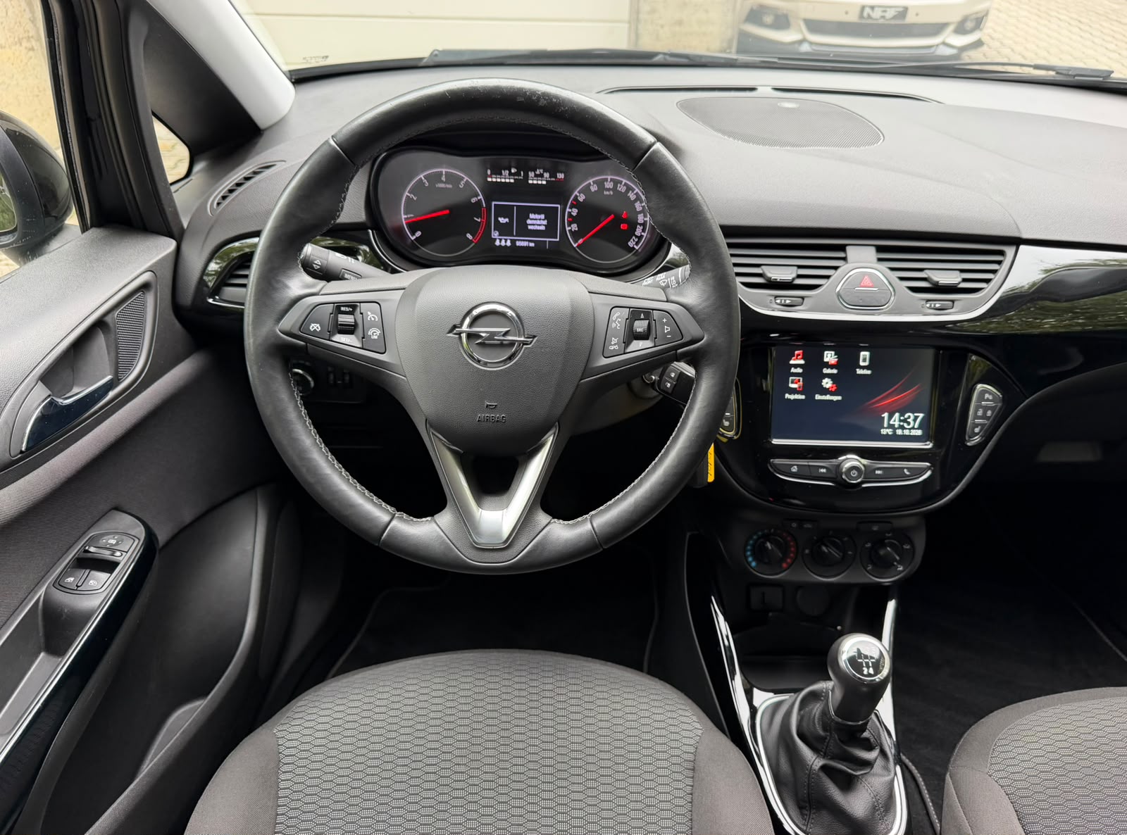 OPEL Corsa 1.4 TP Active-image-19
