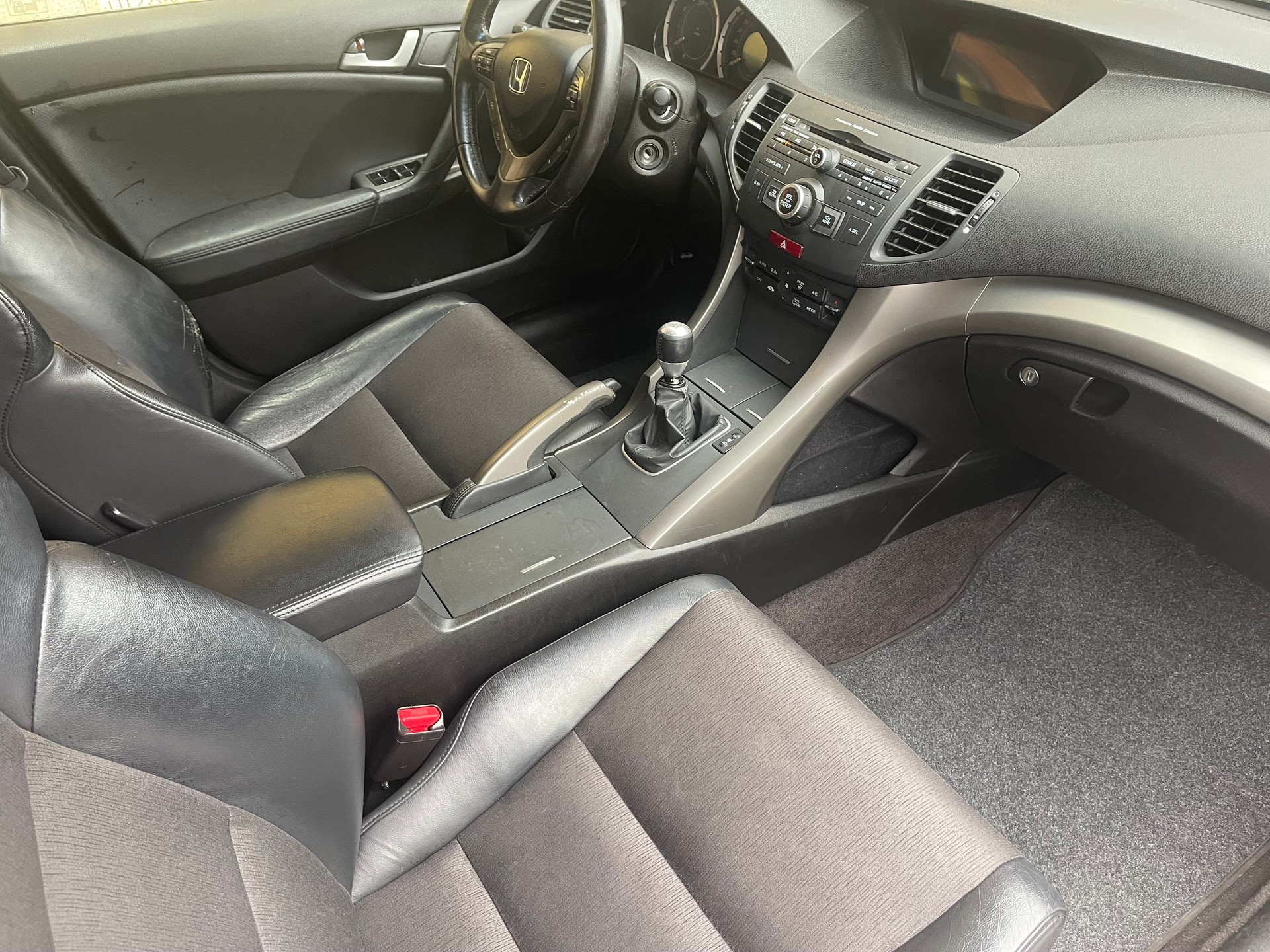 HONDA Accord 2.2 i-CTDi Type-S-image-8