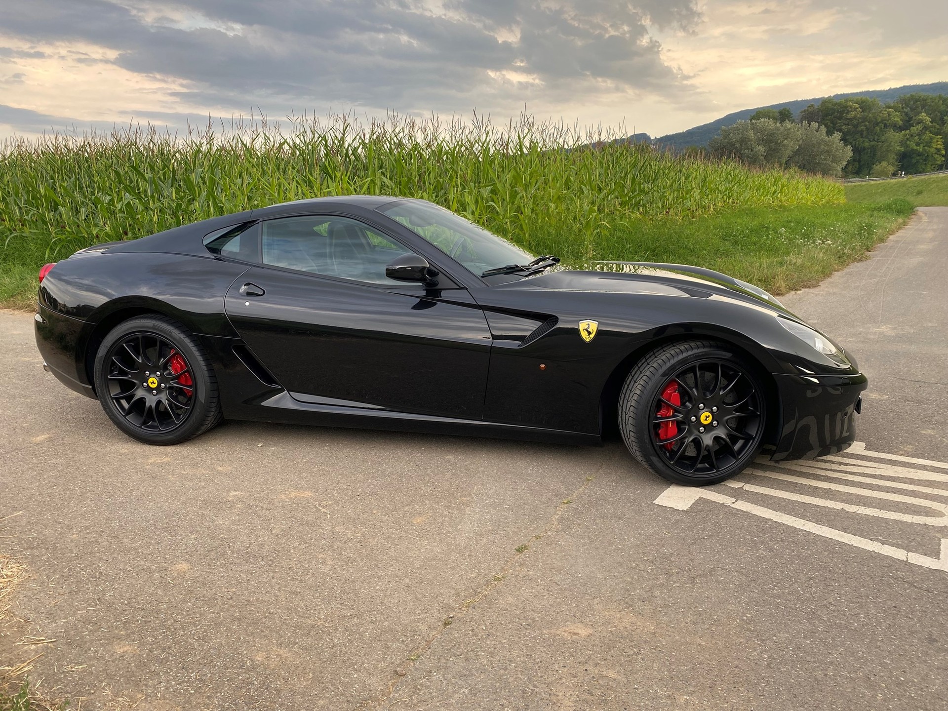 FERRARI 599 GTB-image-2