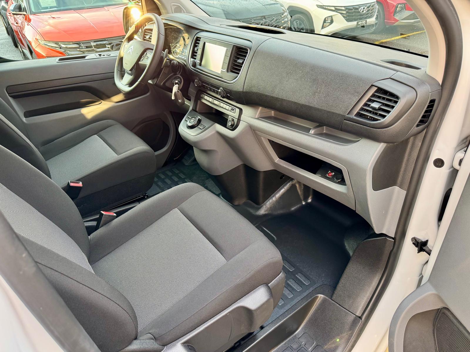 CITROEN Jumpy HDi140 XL 2.0 L2 AT-image-6