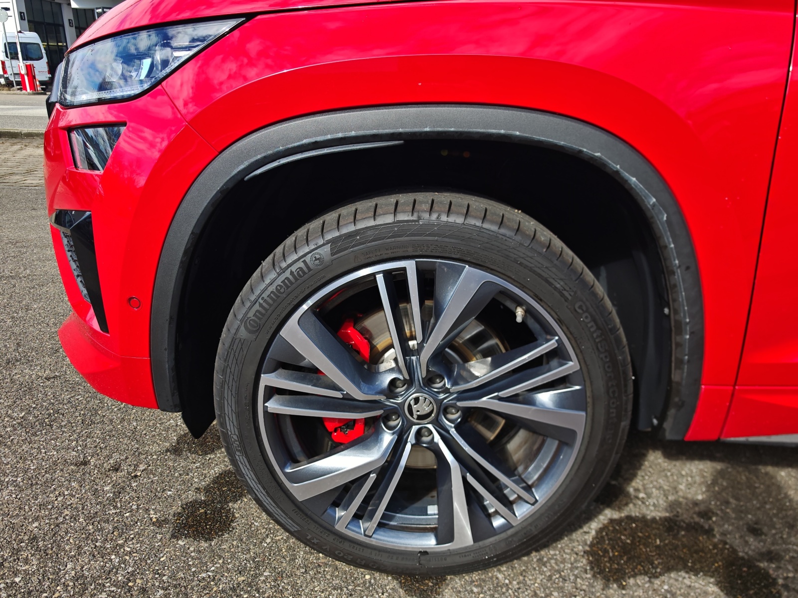 SKODA Kodiaq 2.0 TSI 4x4 RS-image-14