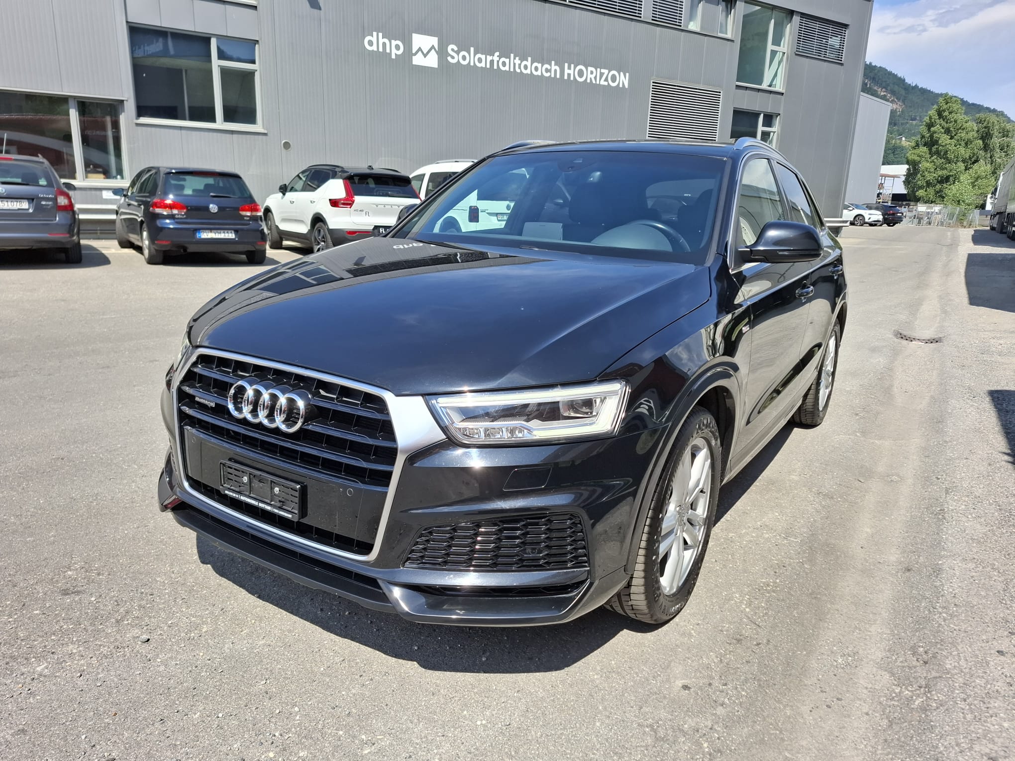 Car photo