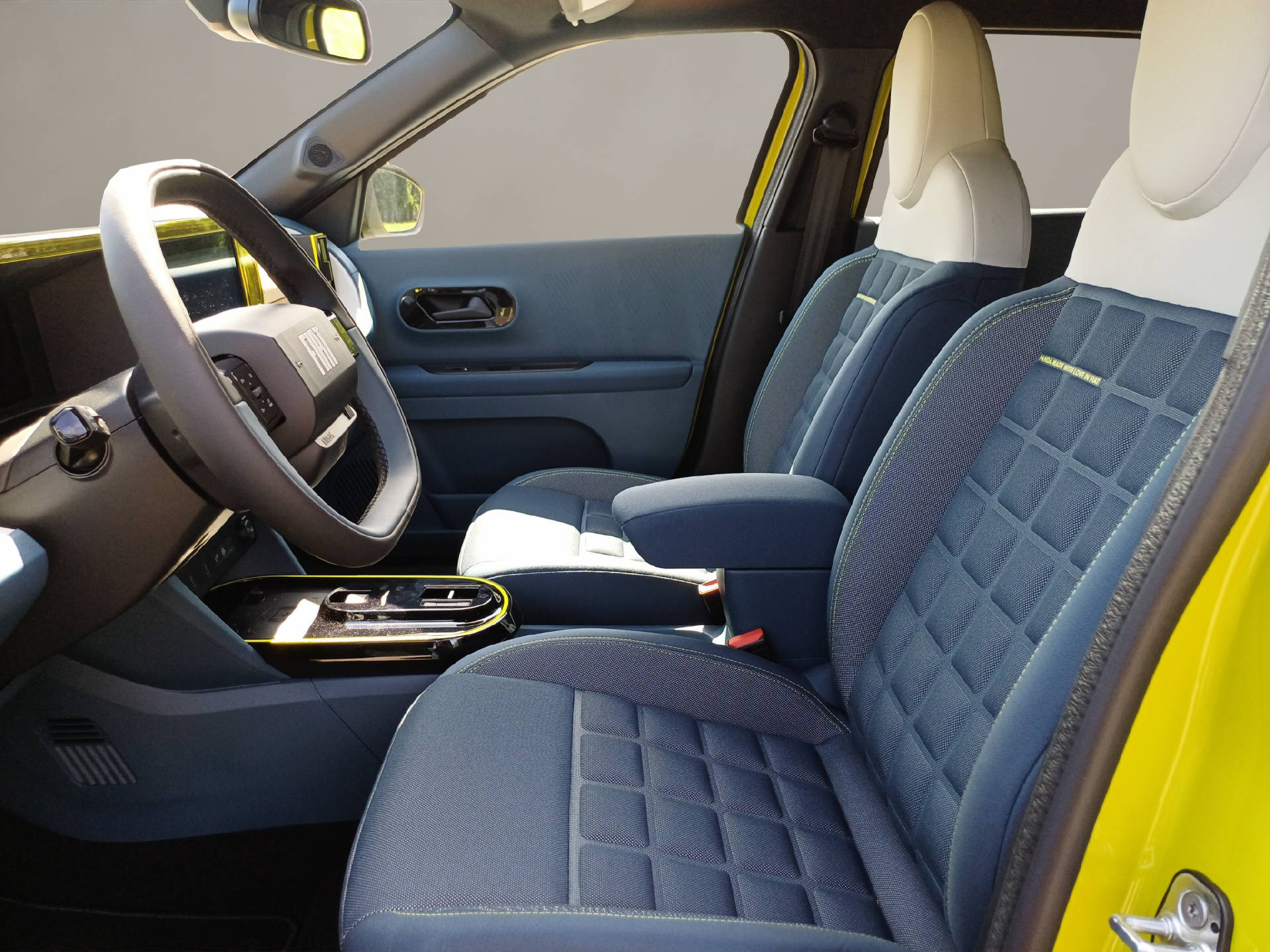 FIAT Grande Panda La Prima-image-6
