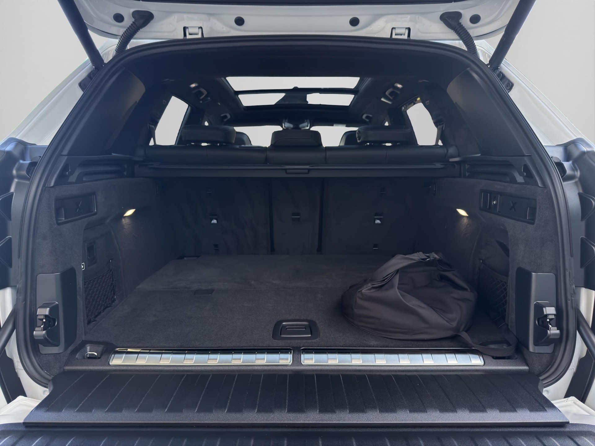 BMW X5 50e xDrive M Sport Pro-image-19