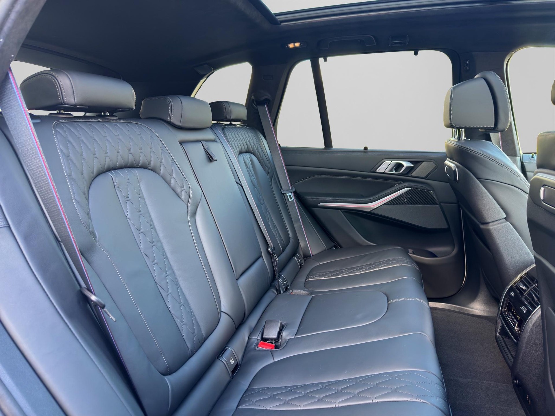 BMW X5 50e xDrive M Sport Pro-image-17