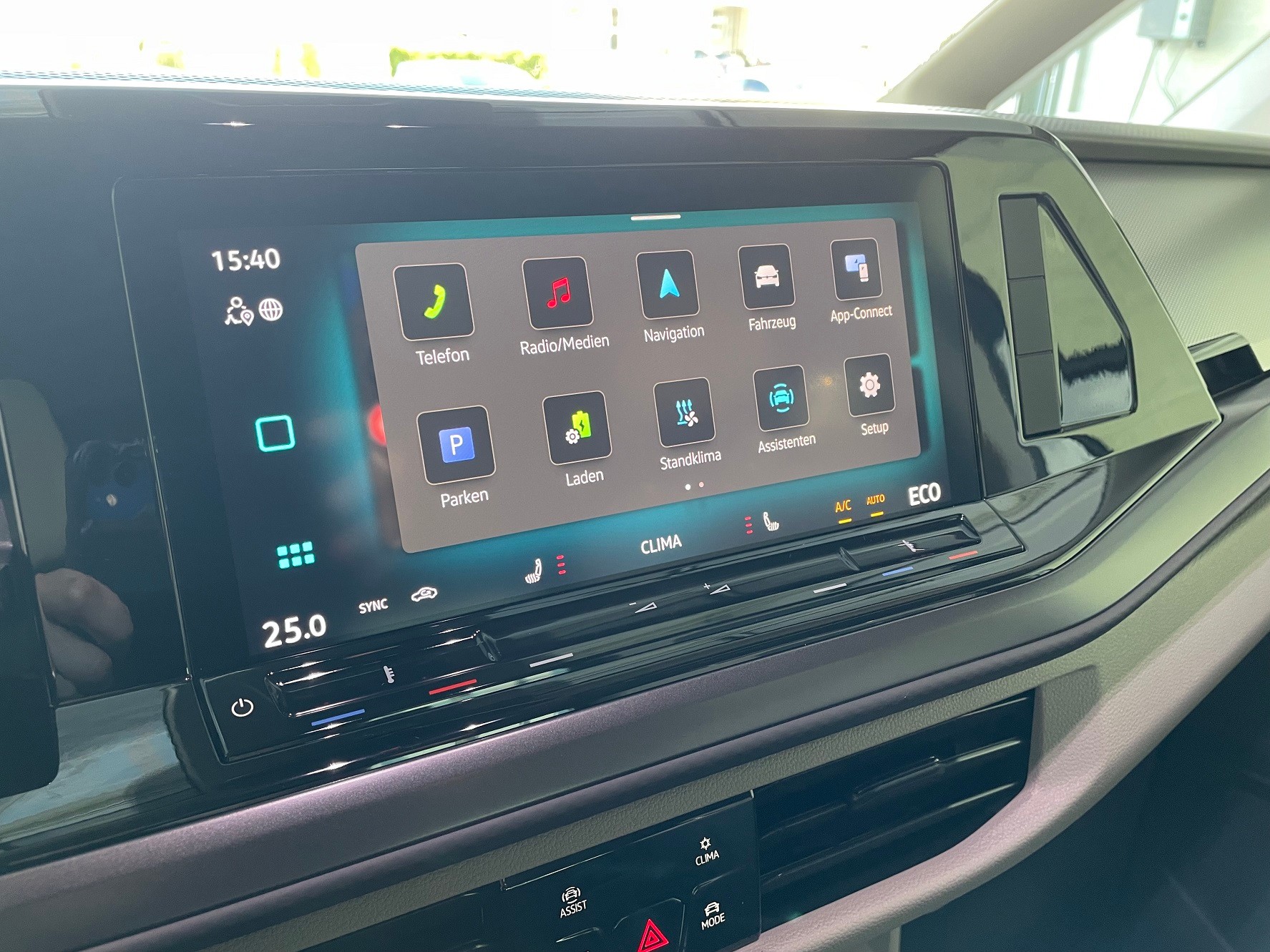 VW Multivan 1.5 eHybrid Liberty 4Motion DSG-image-14