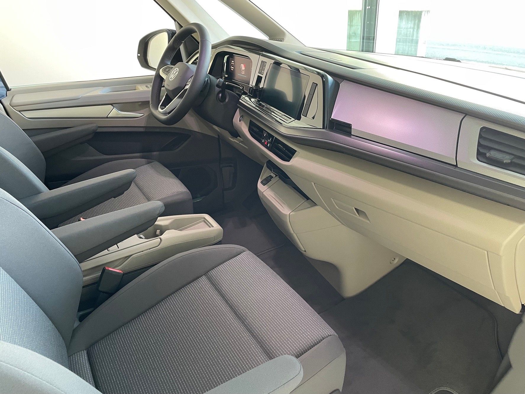 VW Multivan 1.5 eHybrid Liberty 4Motion DSG-image-6