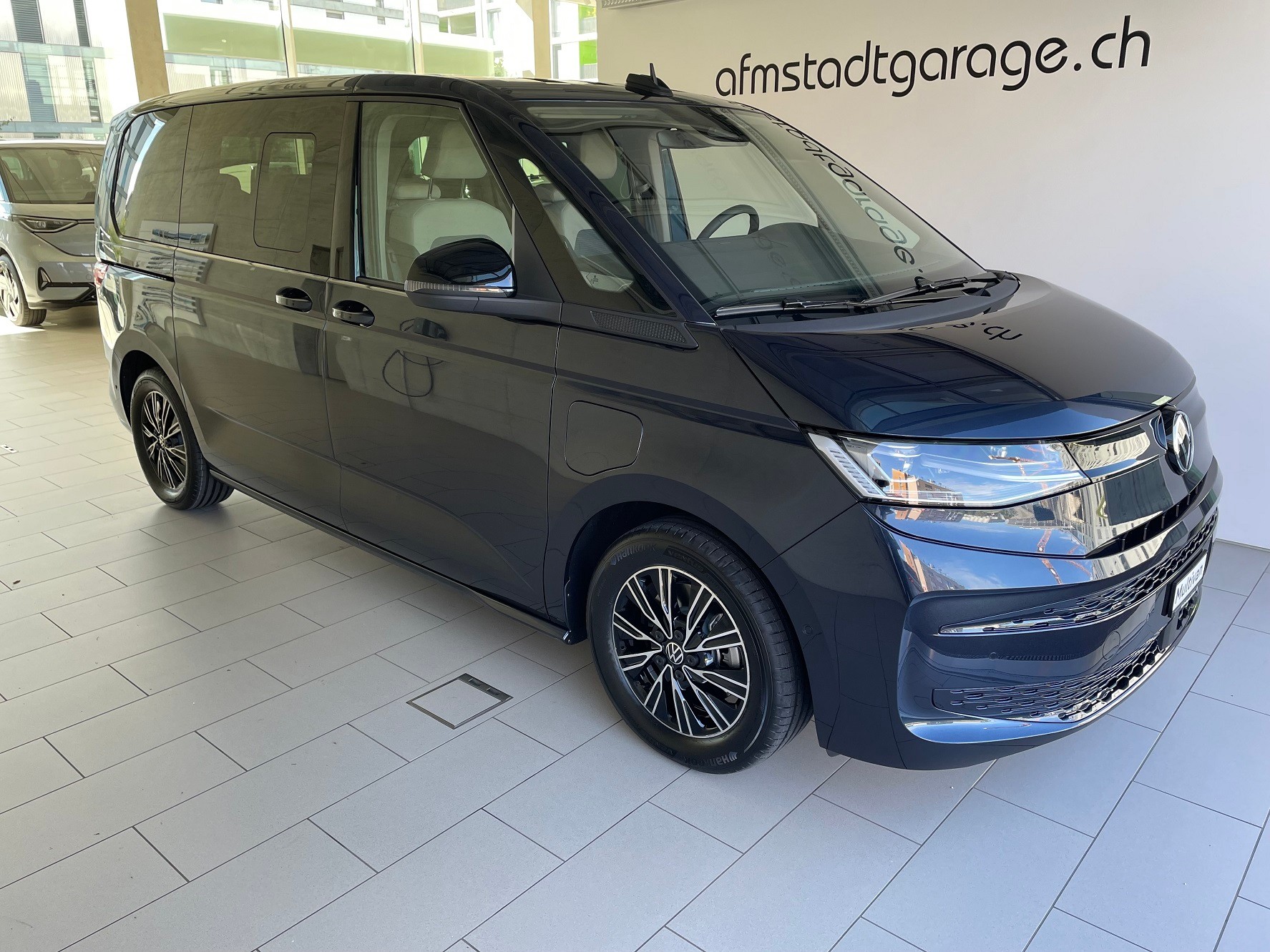 VW Multivan 1.5 eHybrid Liberty 4Motion DSG-image-0