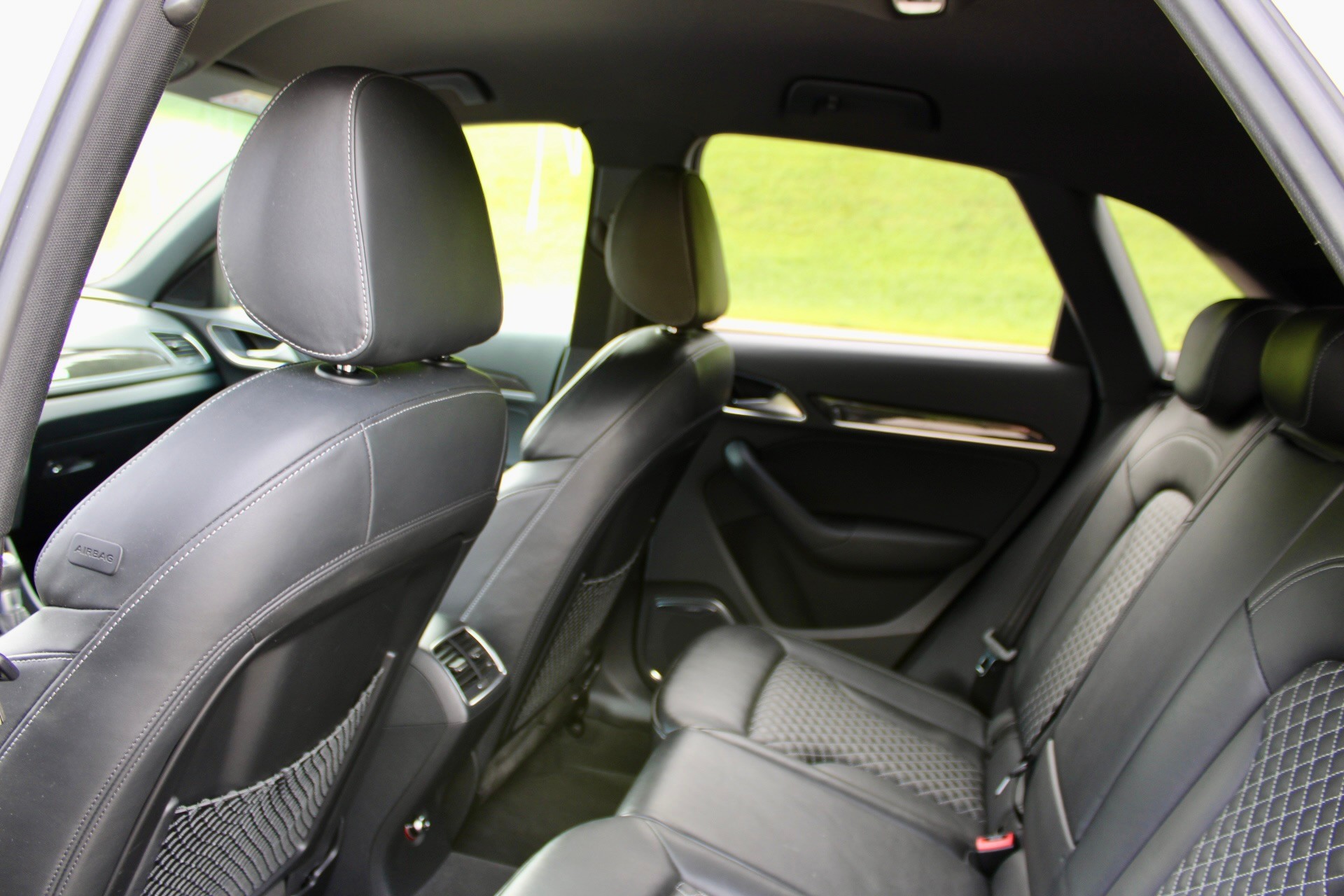AUDI RS Q3 2.5 TFSI quattro S-tronic-image-11