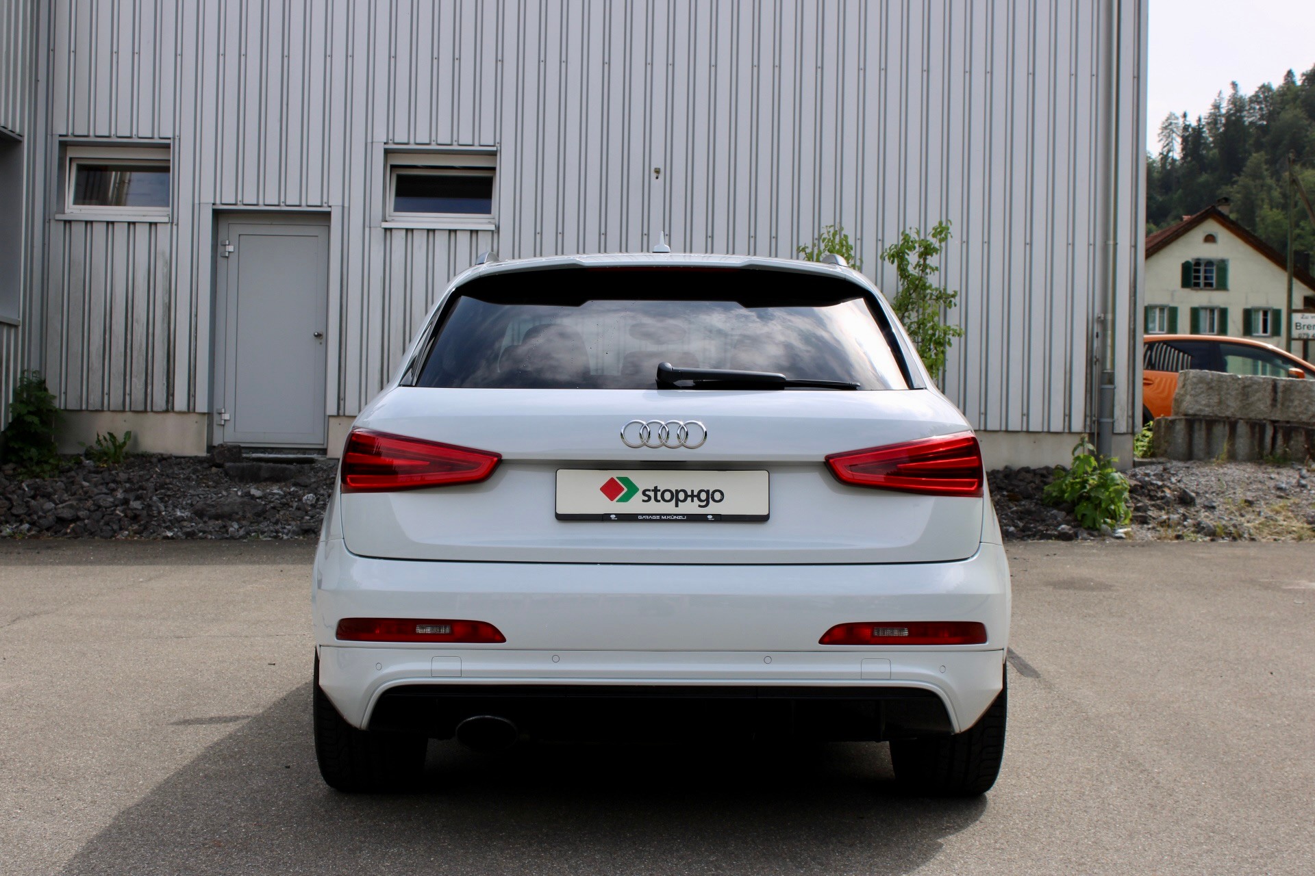 AUDI RS Q3 2.5 TFSI quattro S-tronic-image-5
