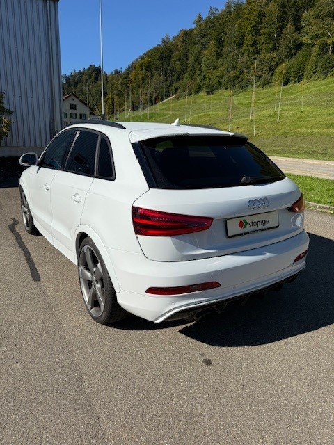 AUDI RS Q3 2.5 TFSI quattro S-tronic-image-4