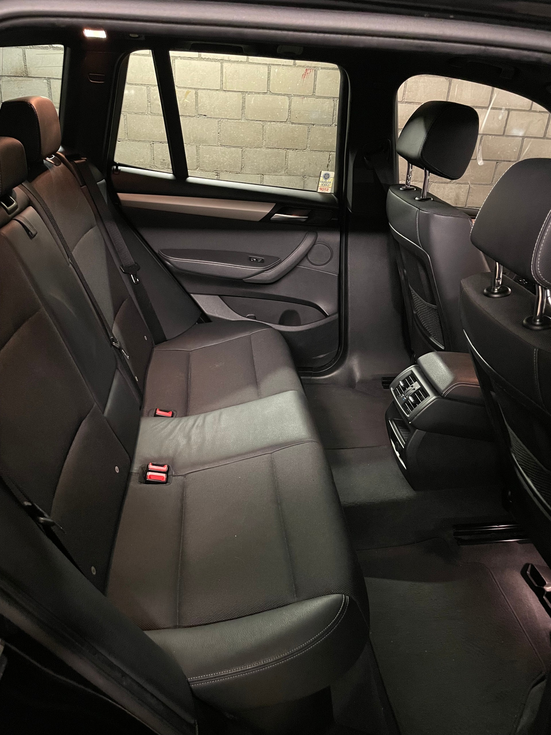 BMW X3 xDrive 20d-image-4