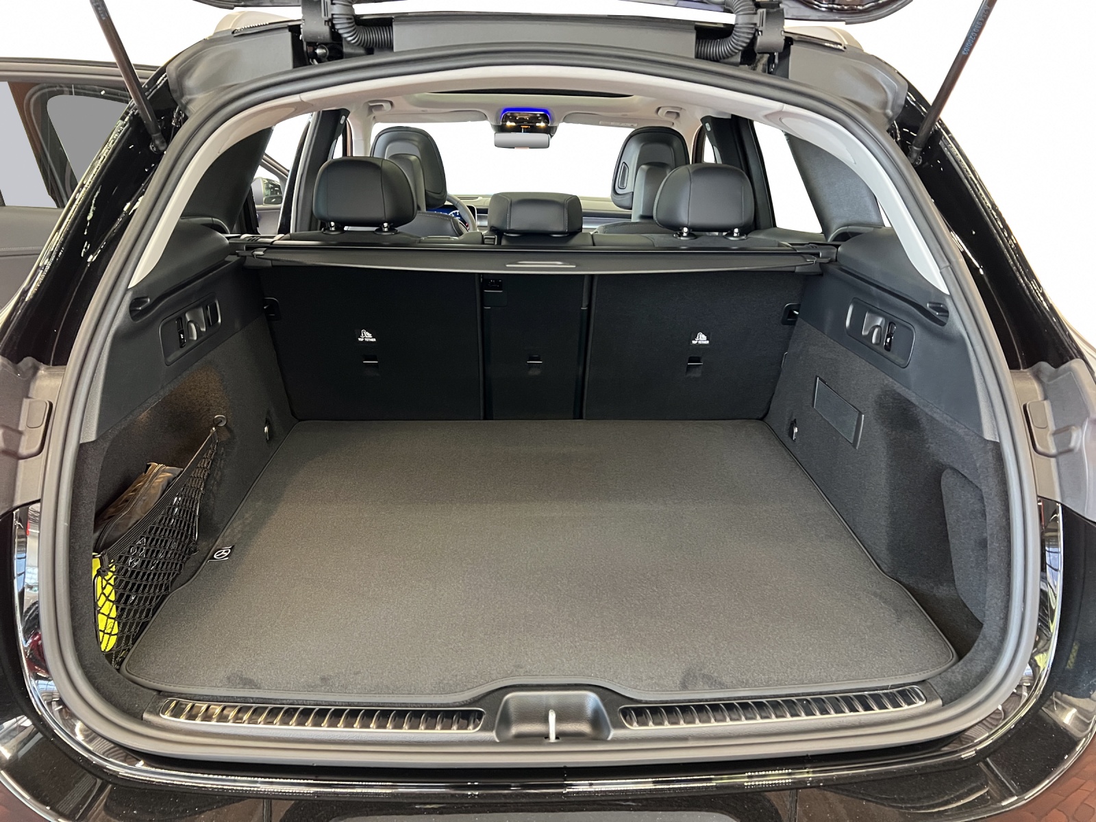 MERCEDES-BENZ GLC 200 4Matic 9G-Tronic-image-18
