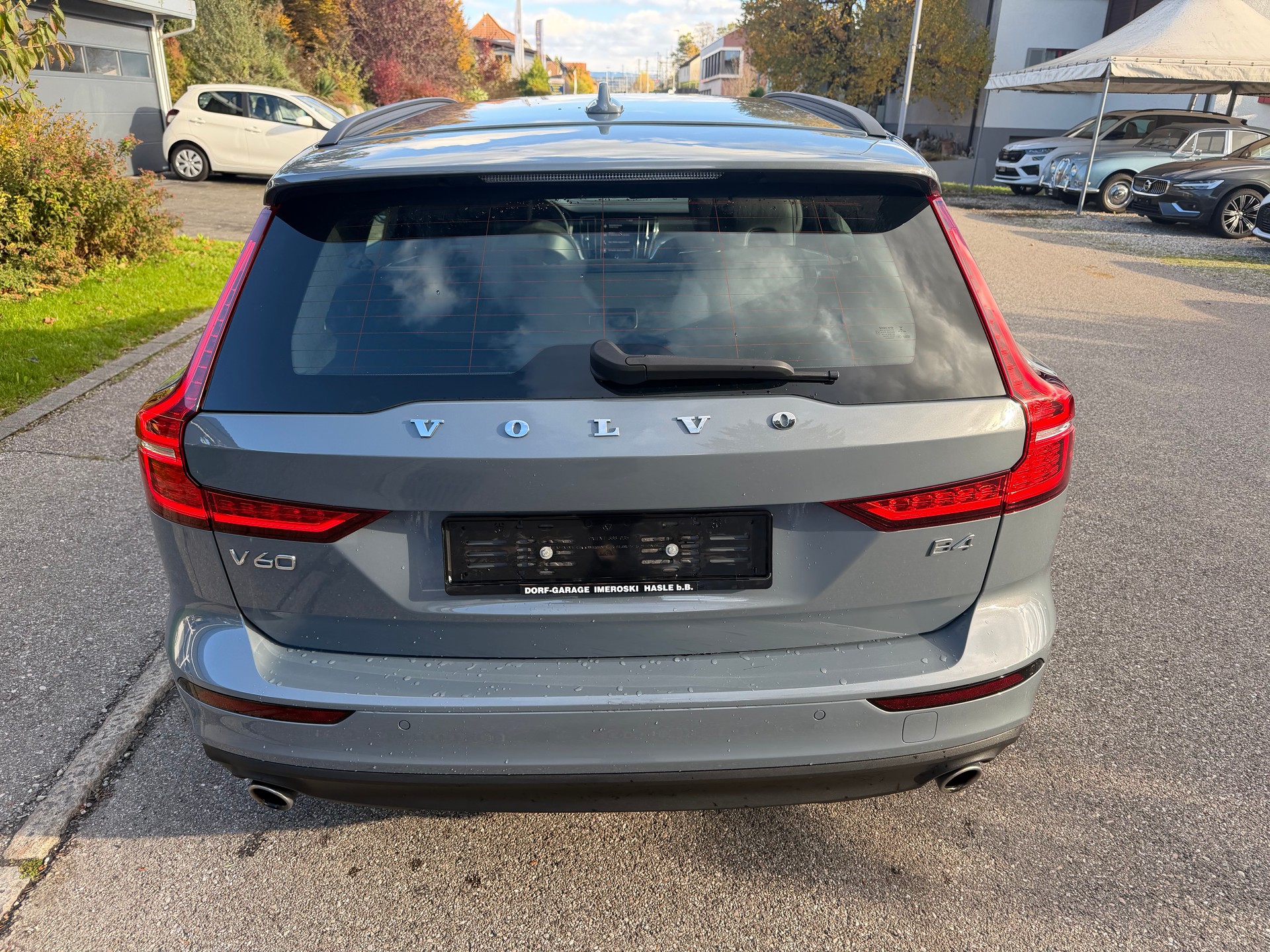 VOLVO V60 B4 Diesel Mild Hybrid Momentum Geartronic-image-5