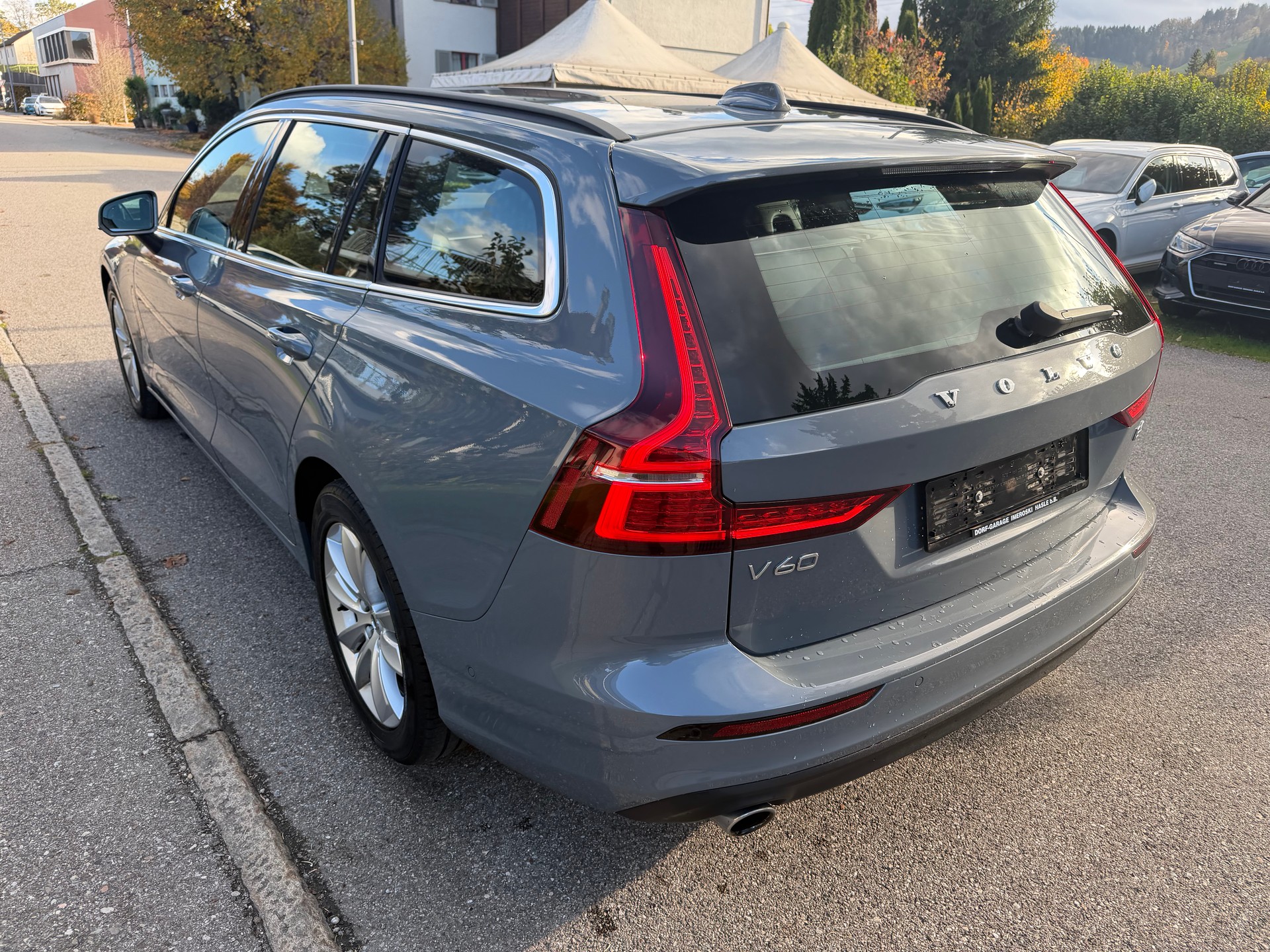 VOLVO V60 B4 Diesel Mild Hybrid Momentum Geartronic-image-7