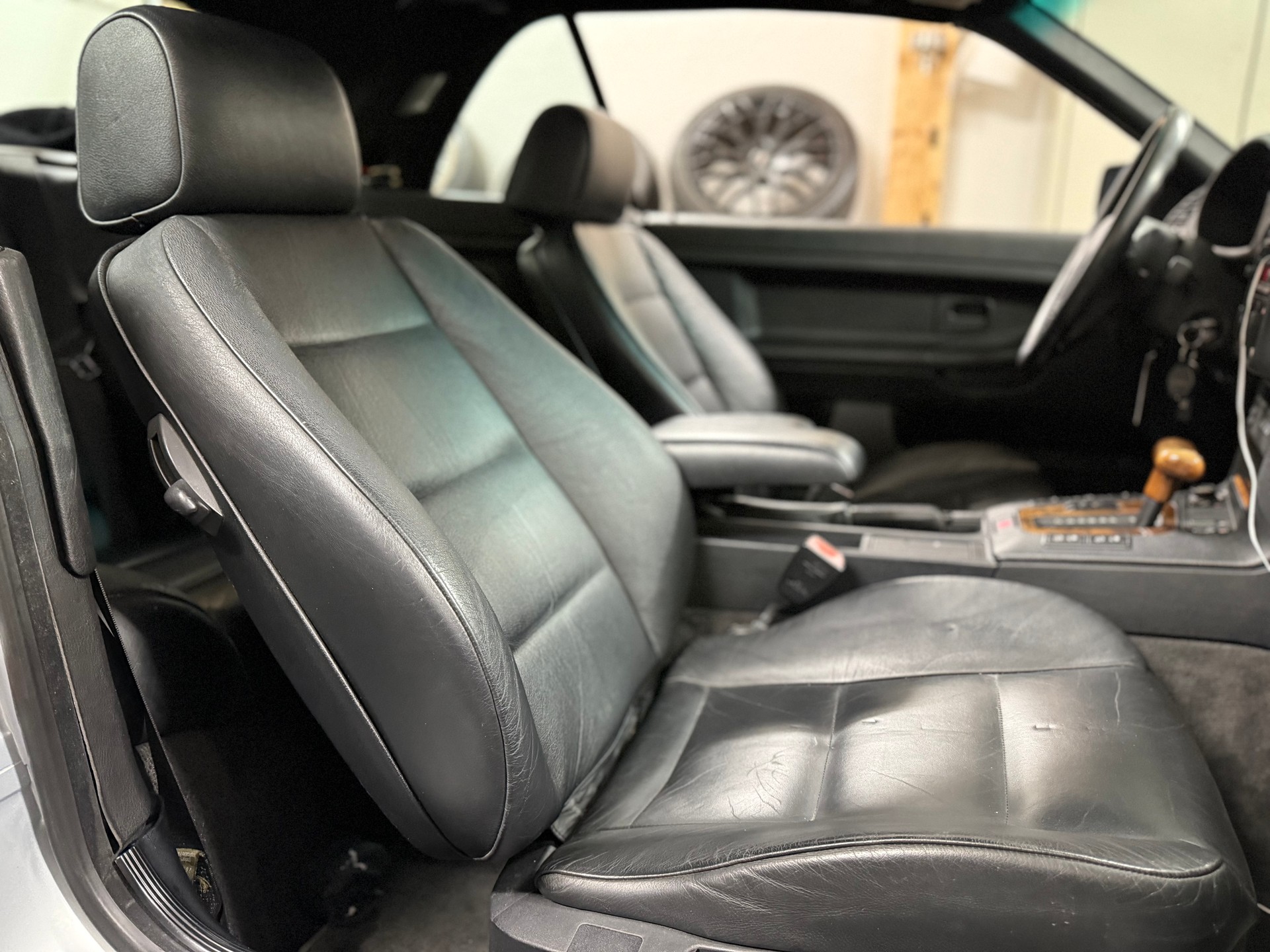 BMW 325i A Cabrio-image-6
