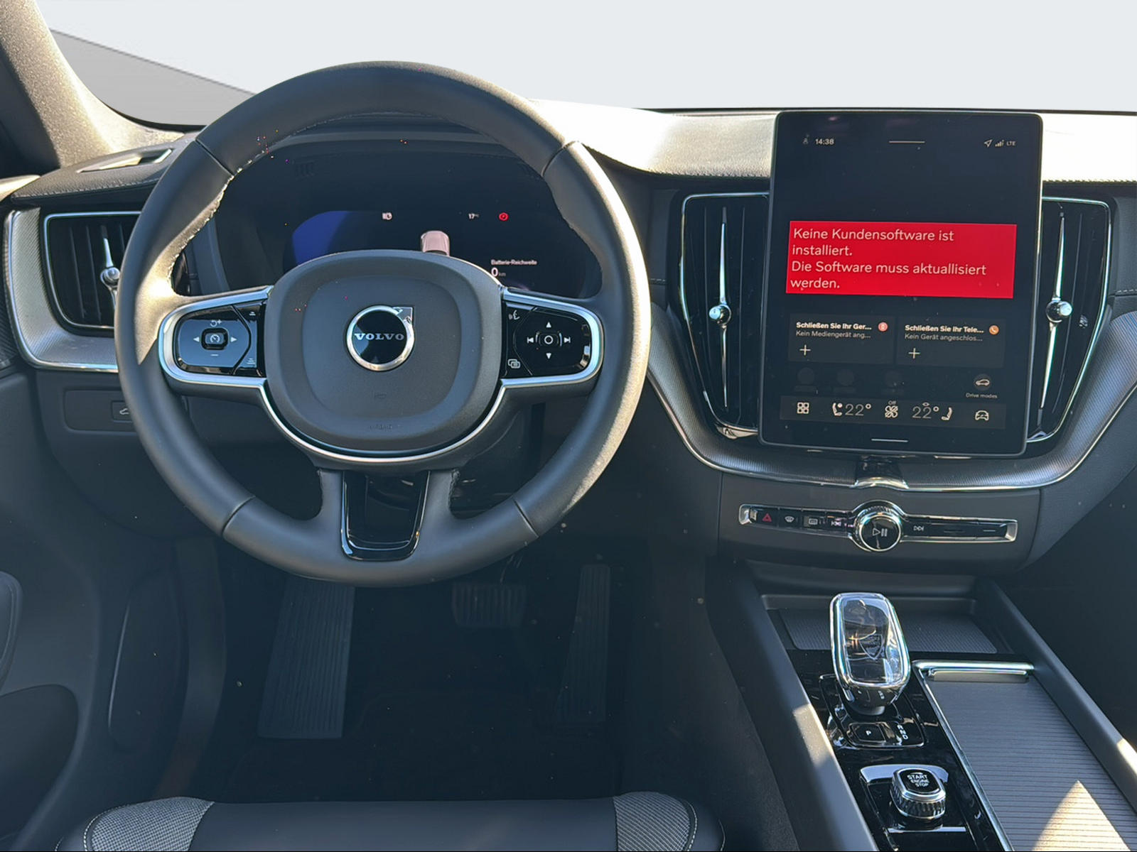 VOLVO XC60 2.0 T6 TE Black Edition eAWD-image-12