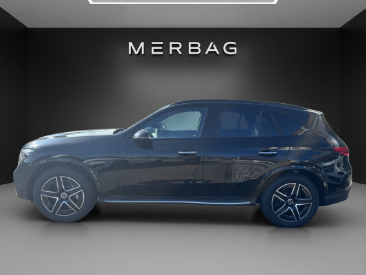 MERCEDES-BENZ GLC 300 de 4M 9G-Tronic-image-2