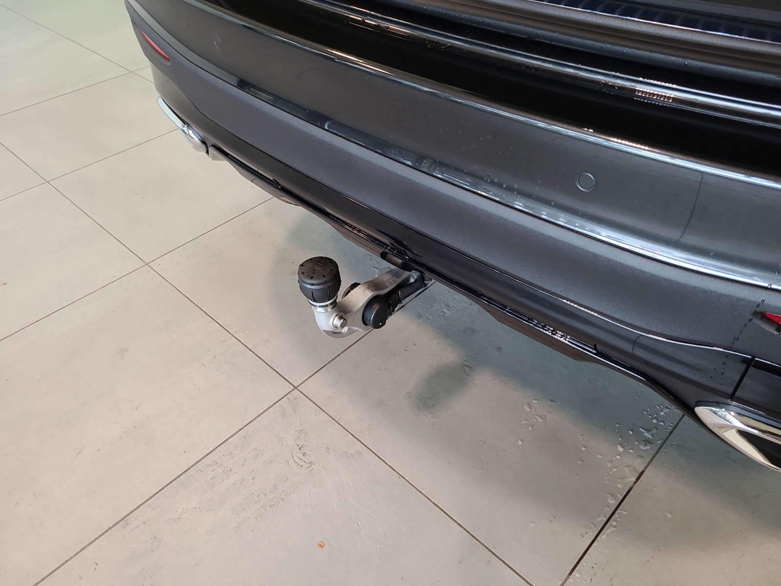 MERCEDES-BENZ GLC 220 d 4Matic 9G-Tronic-image-15