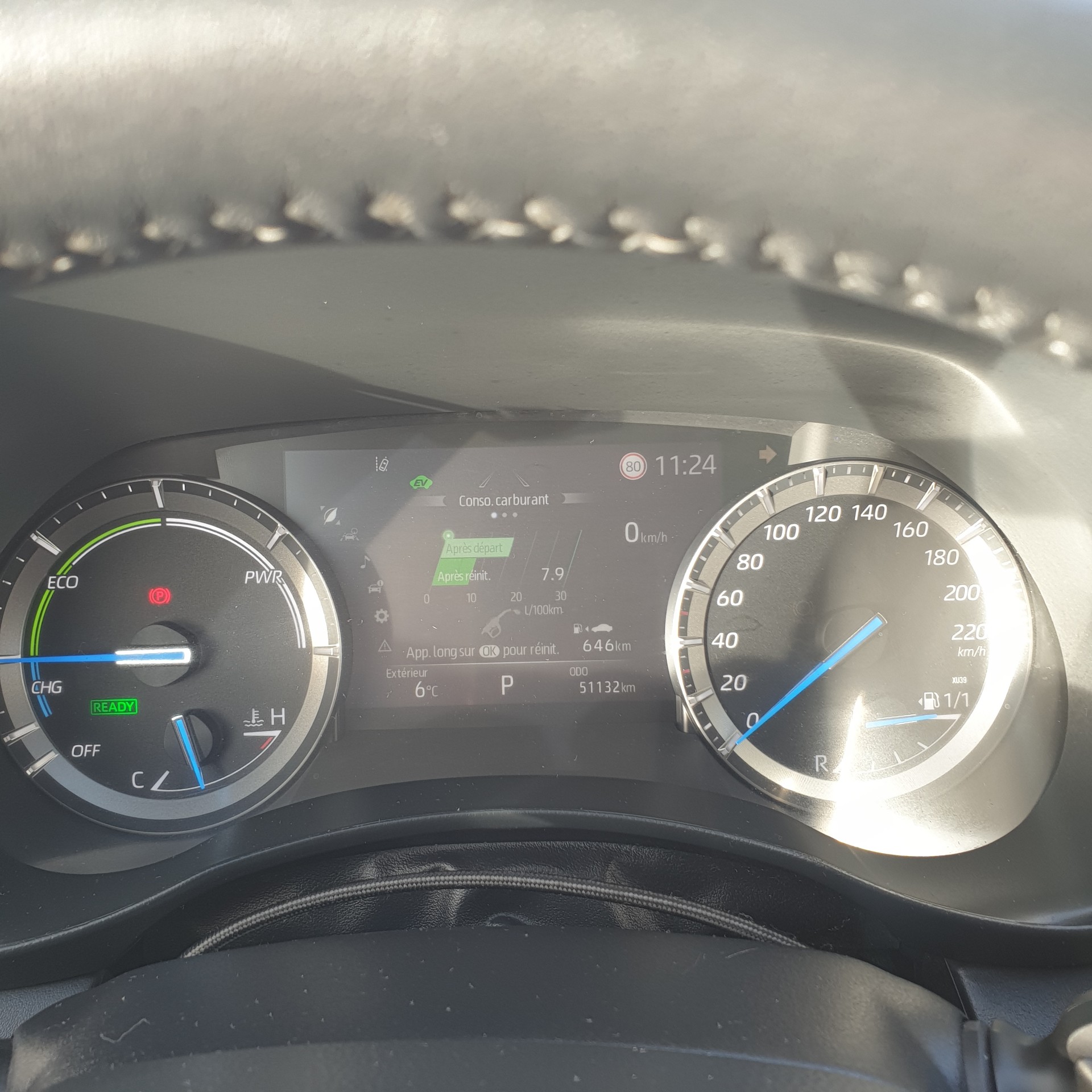 TOYOTA Highlander 2.5 HSD Premium e-CVT-image-24
